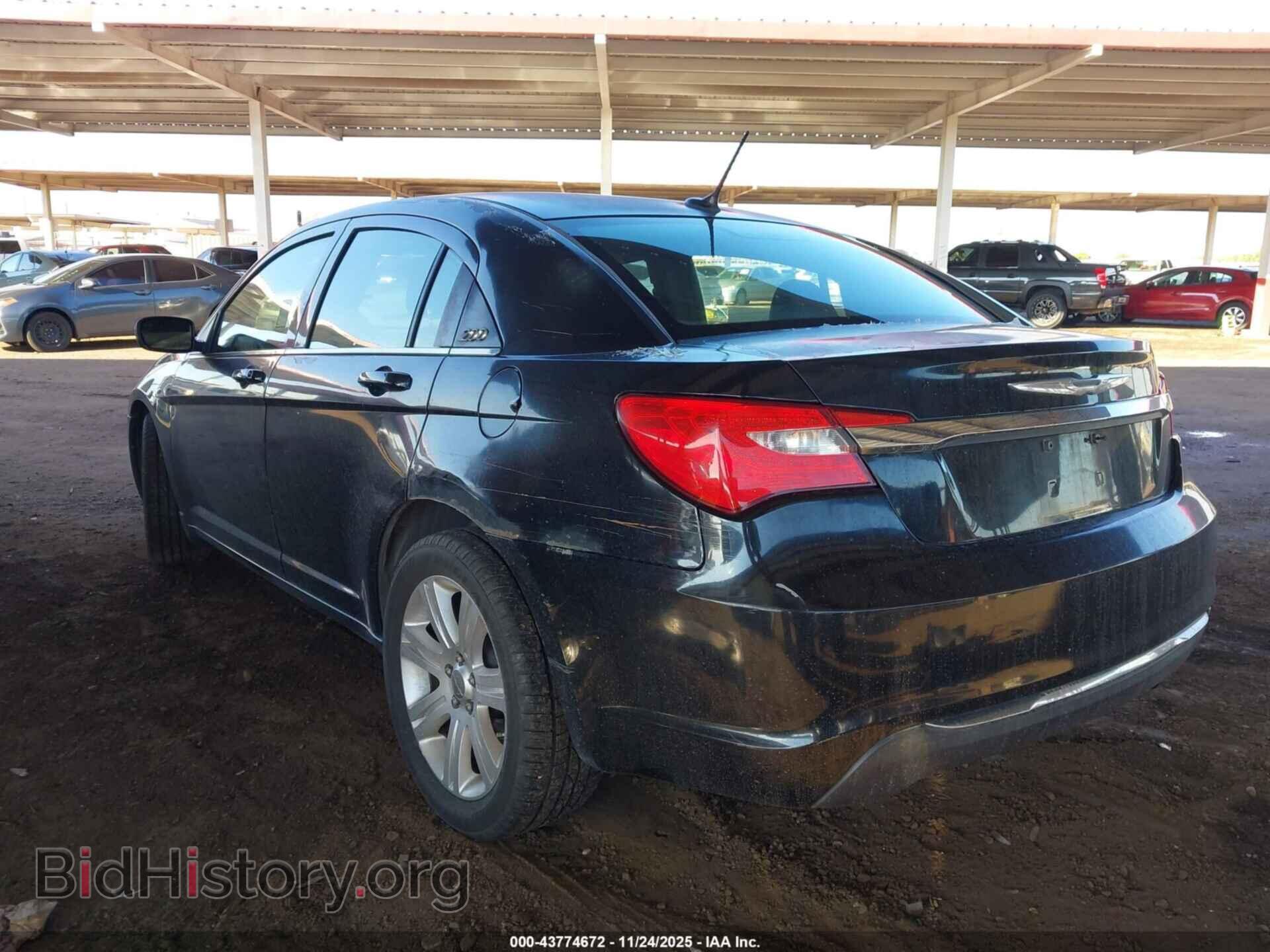 2013 CHRYSLER 200 - VIN: 1C3CCBAB5DN670107 - Фото 3