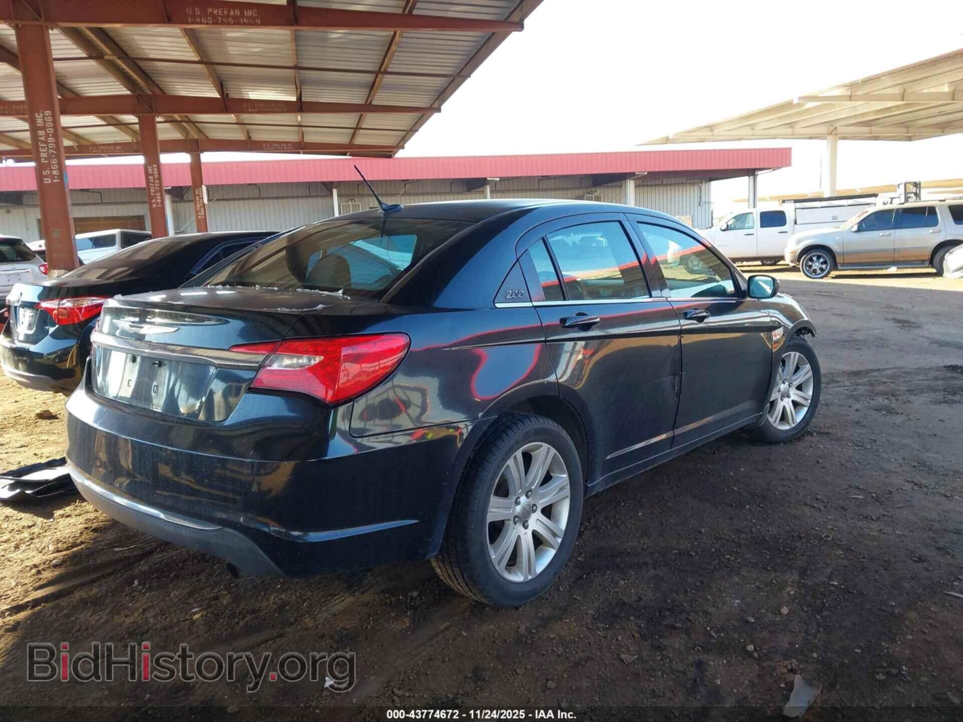 2013 CHRYSLER 200 - VIN: 1C3CCBAB5DN670107 - Фото 4