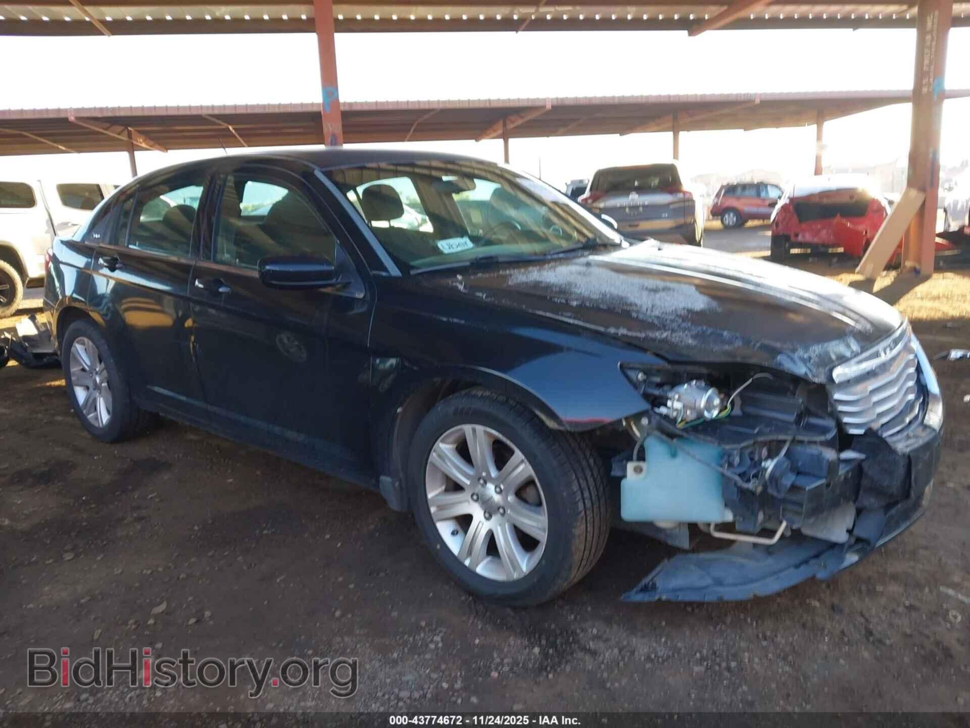 2013 CHRYSLER 200 - VIN: 1C3CCBAB5DN670107 - Фото 6