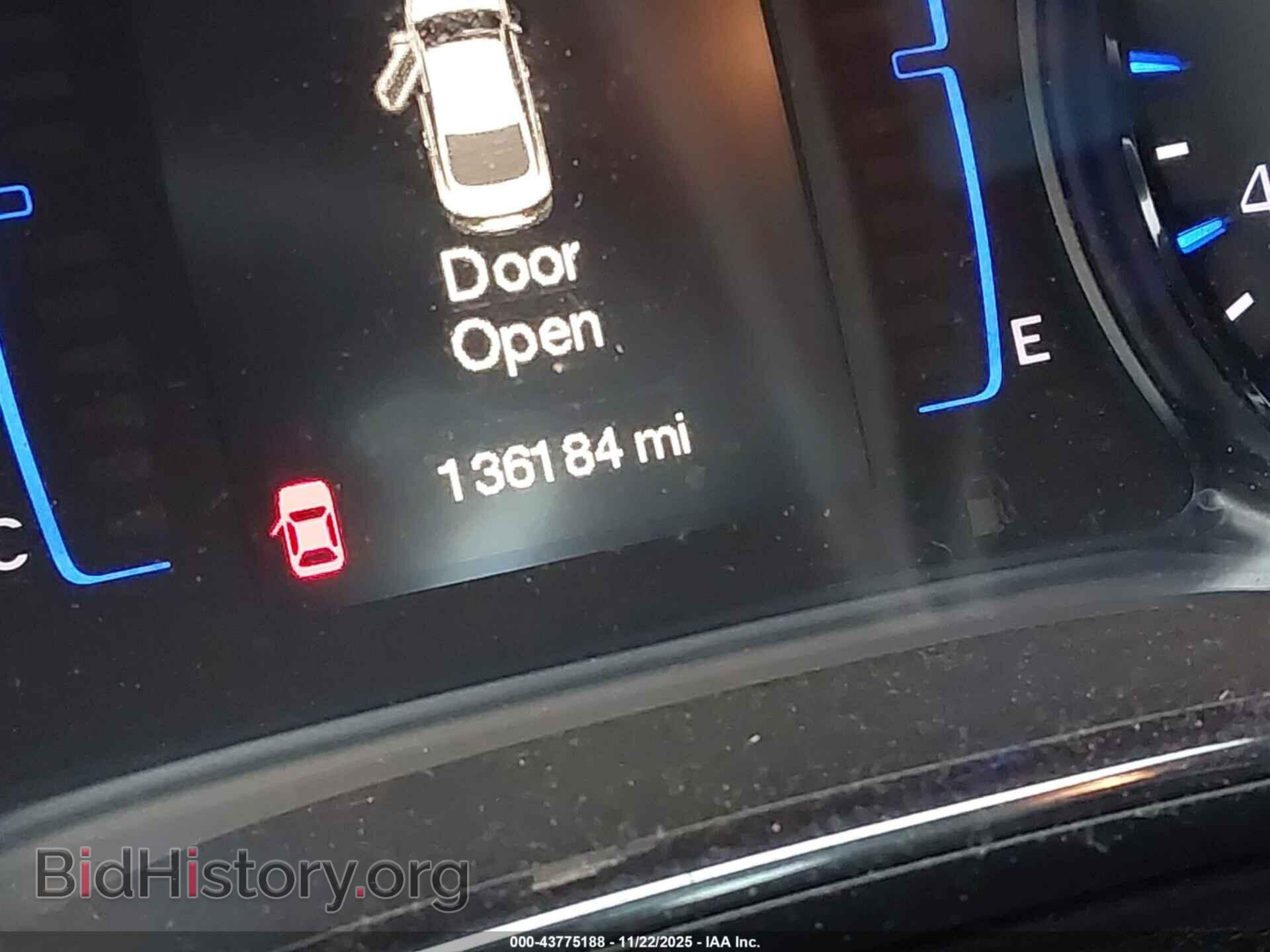 2015 CHRYSLER 200 - VIN: 1C3CCCBB2FN723515 - Фото 7
