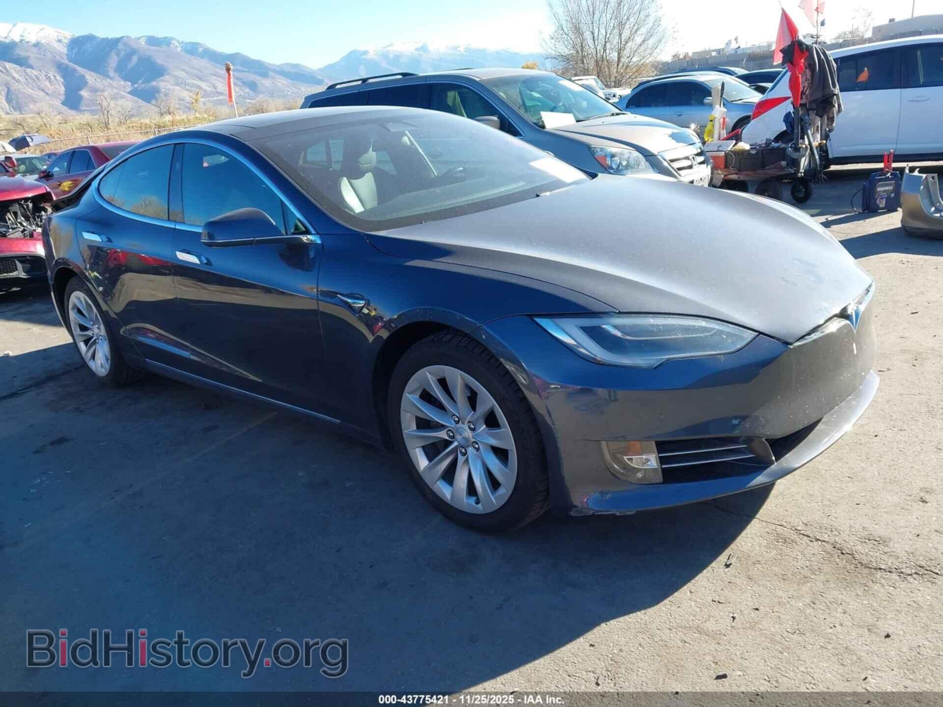 Photo 5YJSA1E26JF261819 - TESLA MODEL S 2018