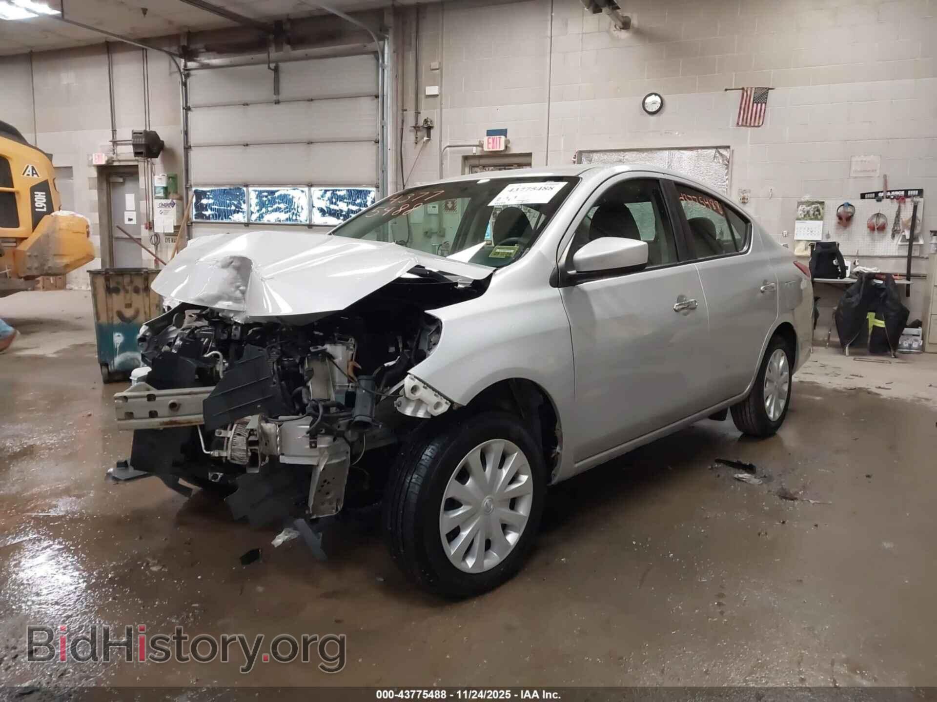 2019 NISSAN VERSA - VIN: 3N1CN7AP3KL876010 - Фото 2