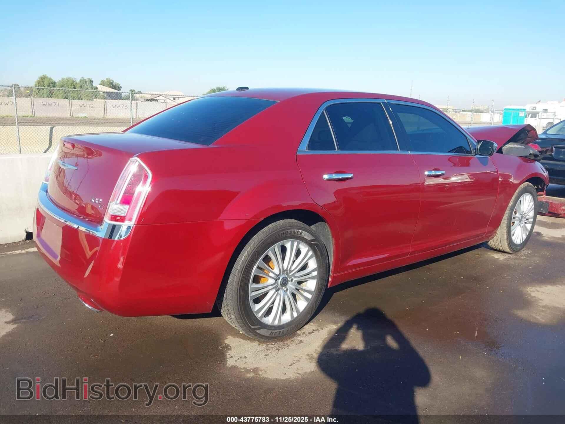 2014 CHRYSLER 300C - VIN: 2C3CCAKTXEH171573 - Фото 4