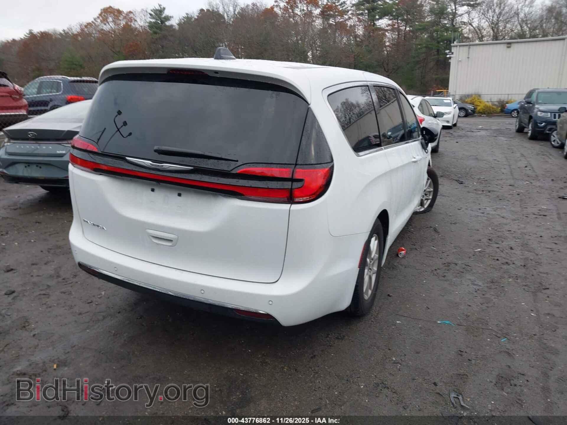 2025 CHRYSLER PACIFICA - VIN: 2C4RC1BG7SR527962 - Фото 4