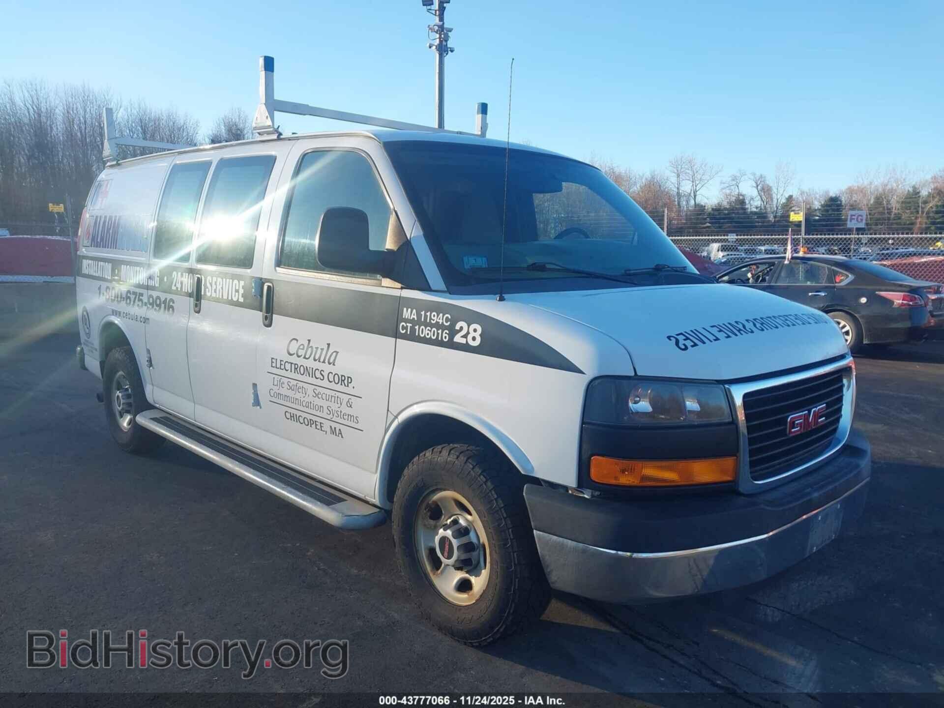 Фотография 1GTW7FCF0F1901199 - GMC SAVANA 2500 2015