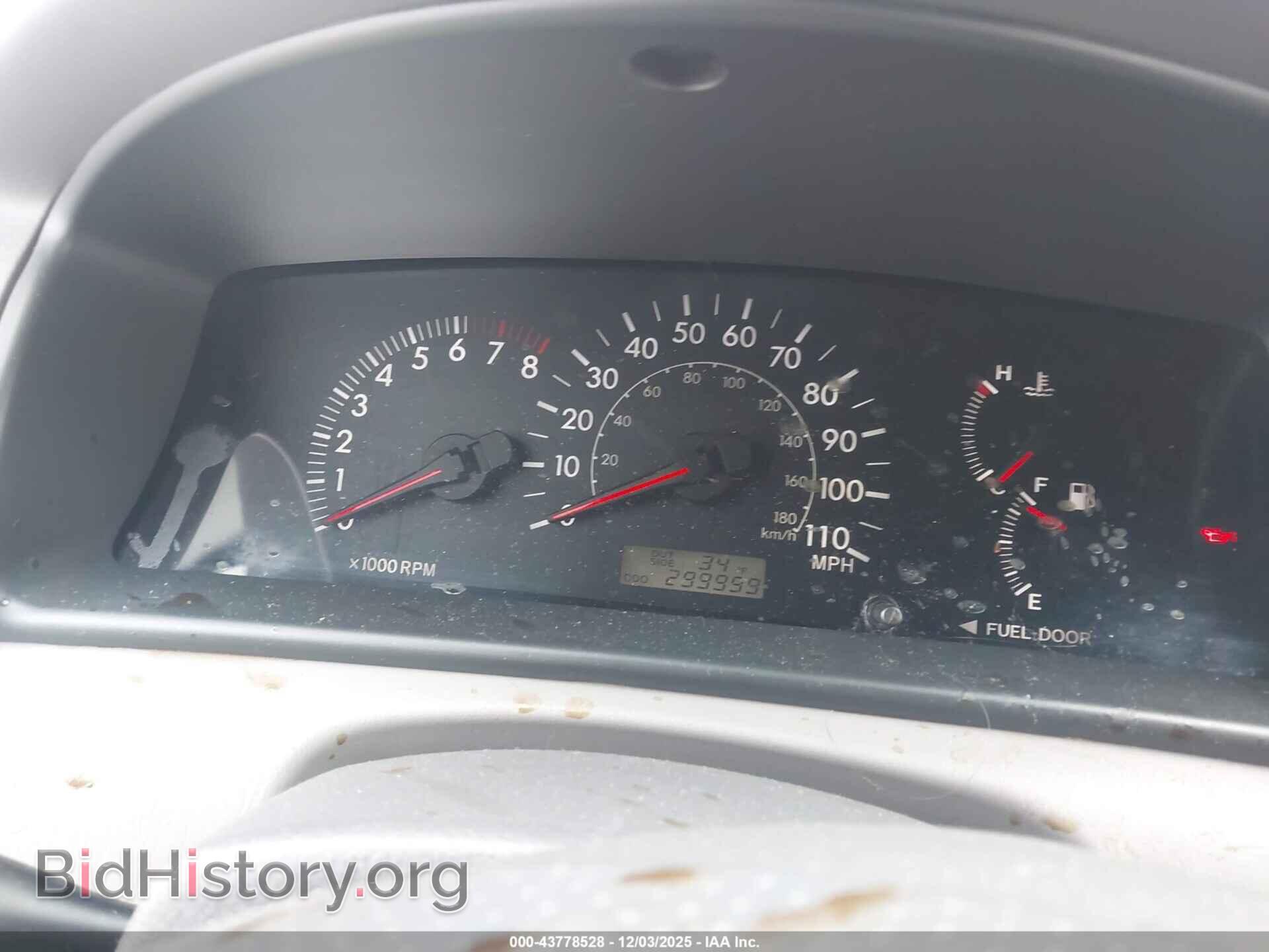 2007 TOYOTA COROLLA - VIN: JTDBR32E670123403 - Фото 7