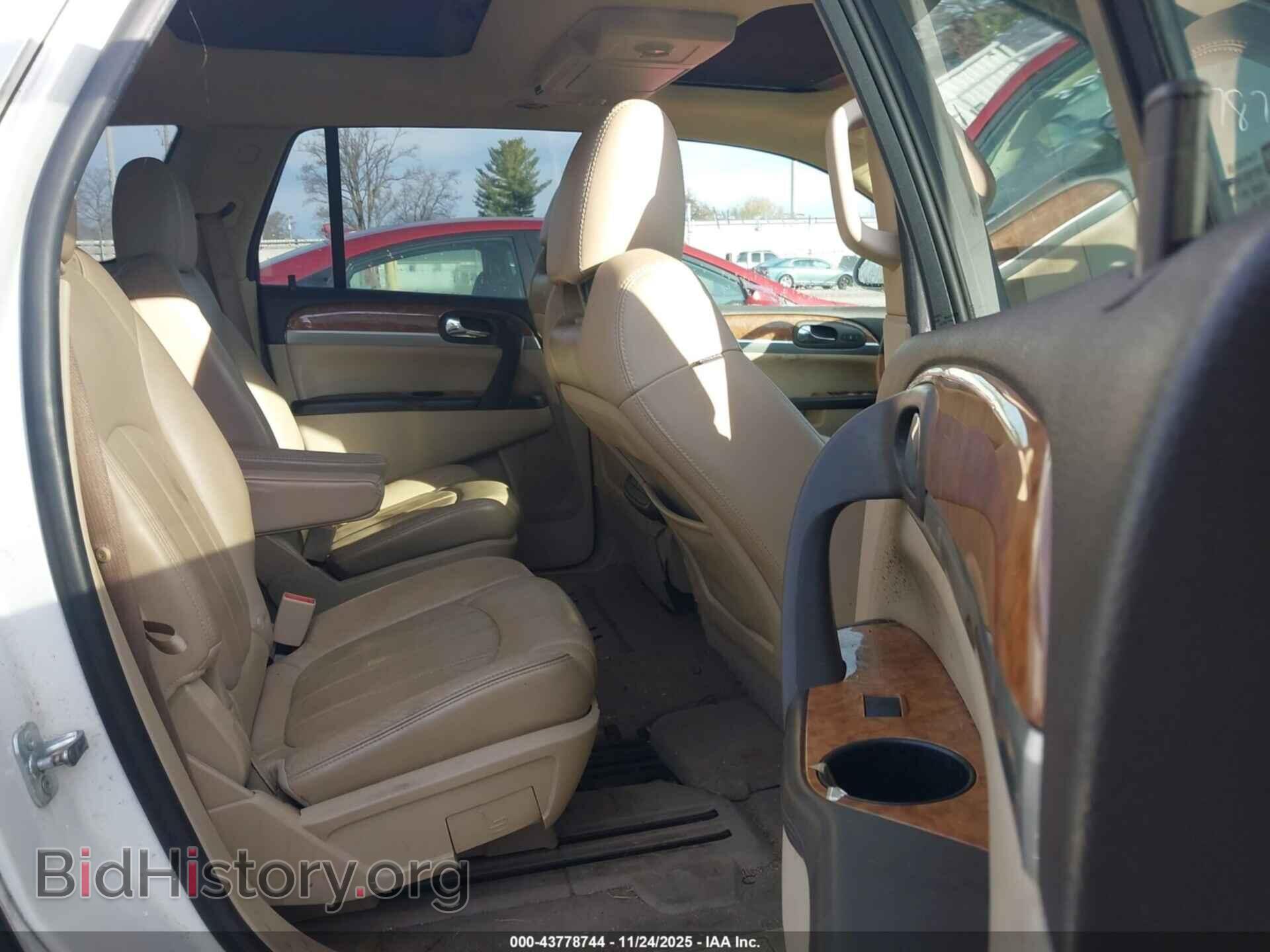 2012 BUICK ENCLAVE - VIN: 5GAKVDED7CJ330568 - Фото 8