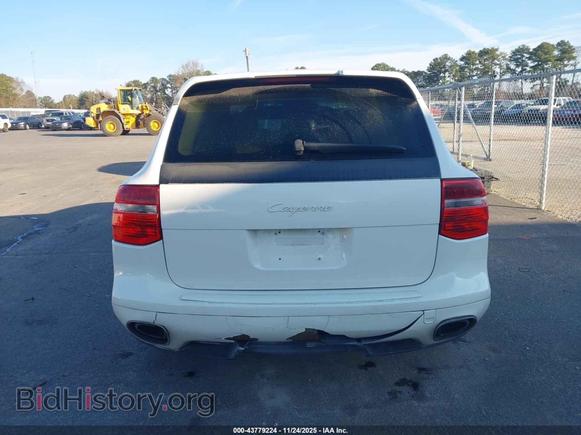 2010 PORSCHE CAYENNE - VIN: WP1AA2AP3ALA05703 - Фото 16