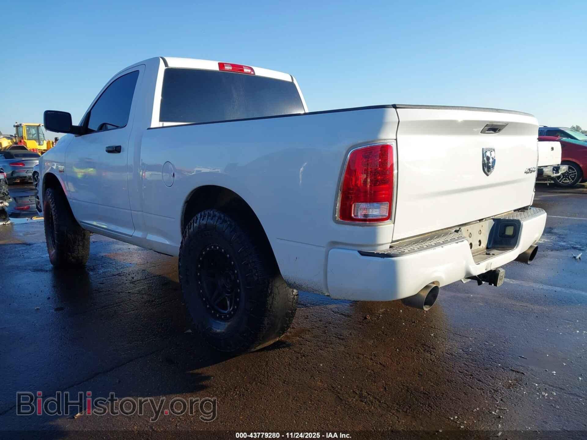 2014 RAM 1500 - VIN: 3C6JR7AT9EG294925 - Фото 3