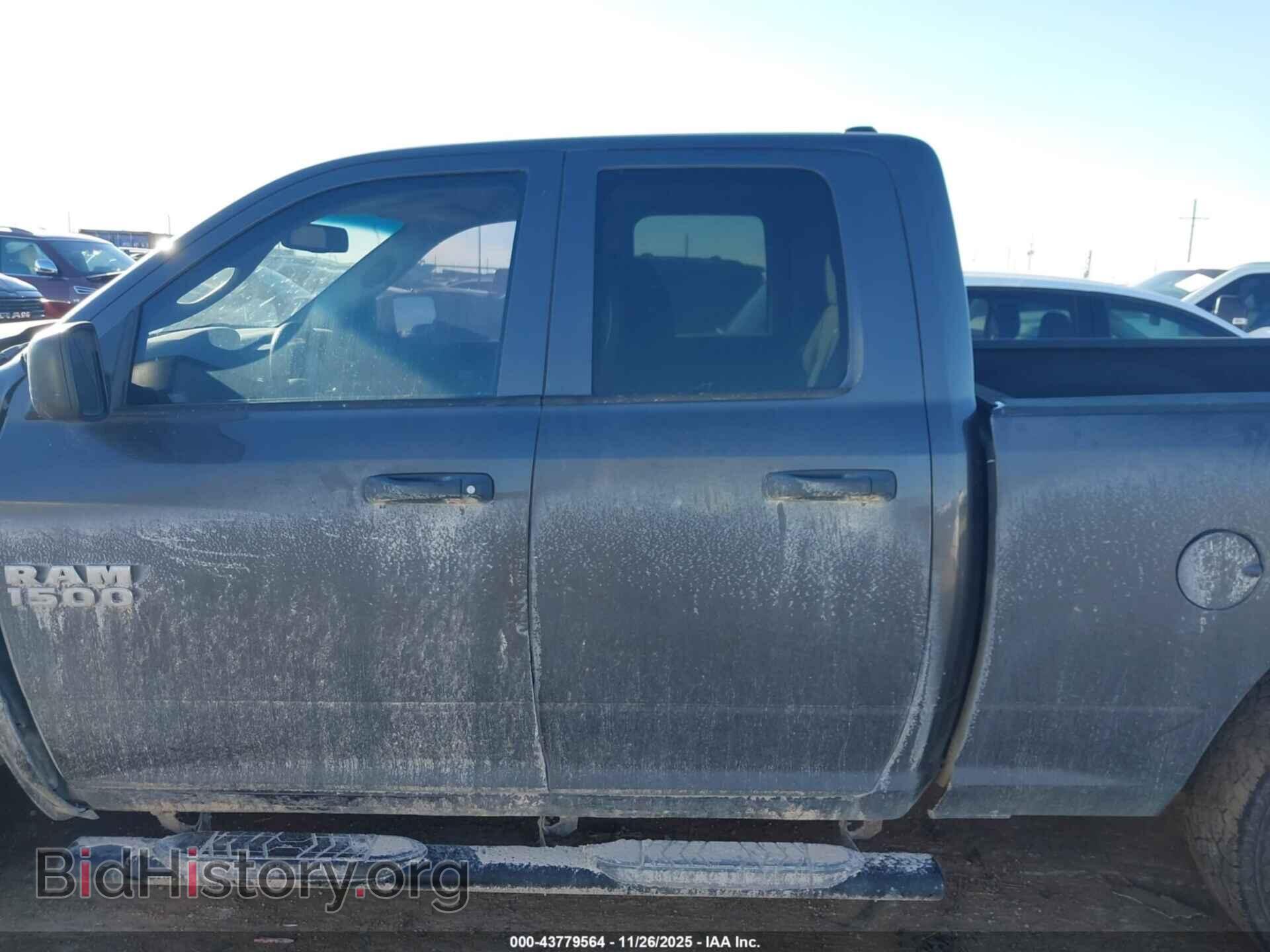 2018 RAM 1500 - VIN: 1C6RR6FG8JS324962 - Фото 14