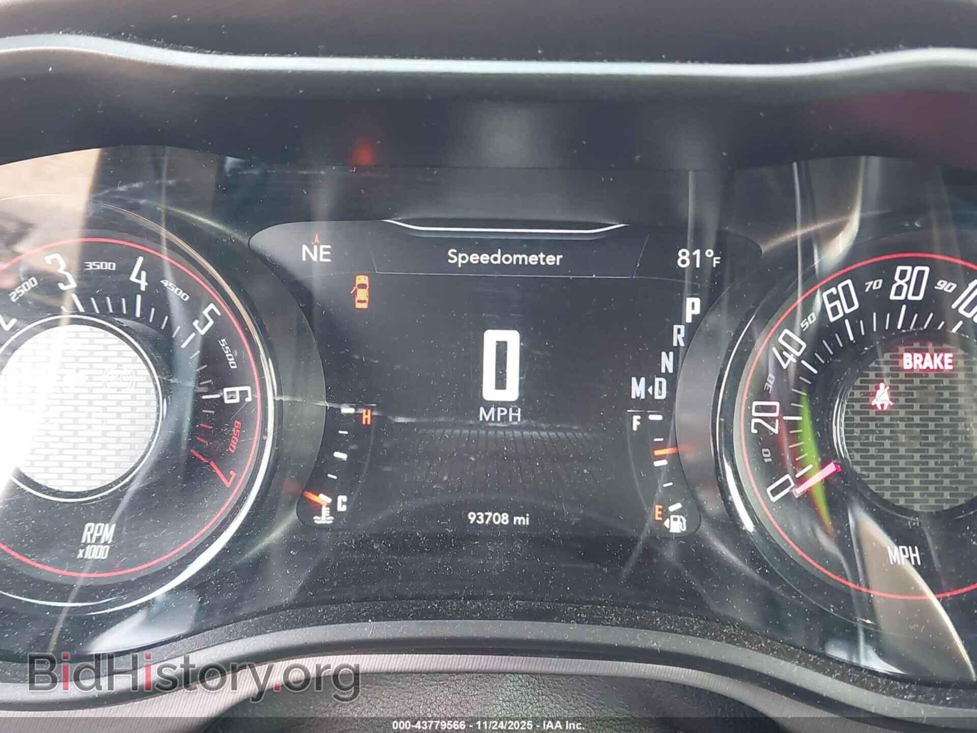 2019 DODGE CHALLENGER - VIN: 2C3CDZJG9KH744331 - Фото 7
