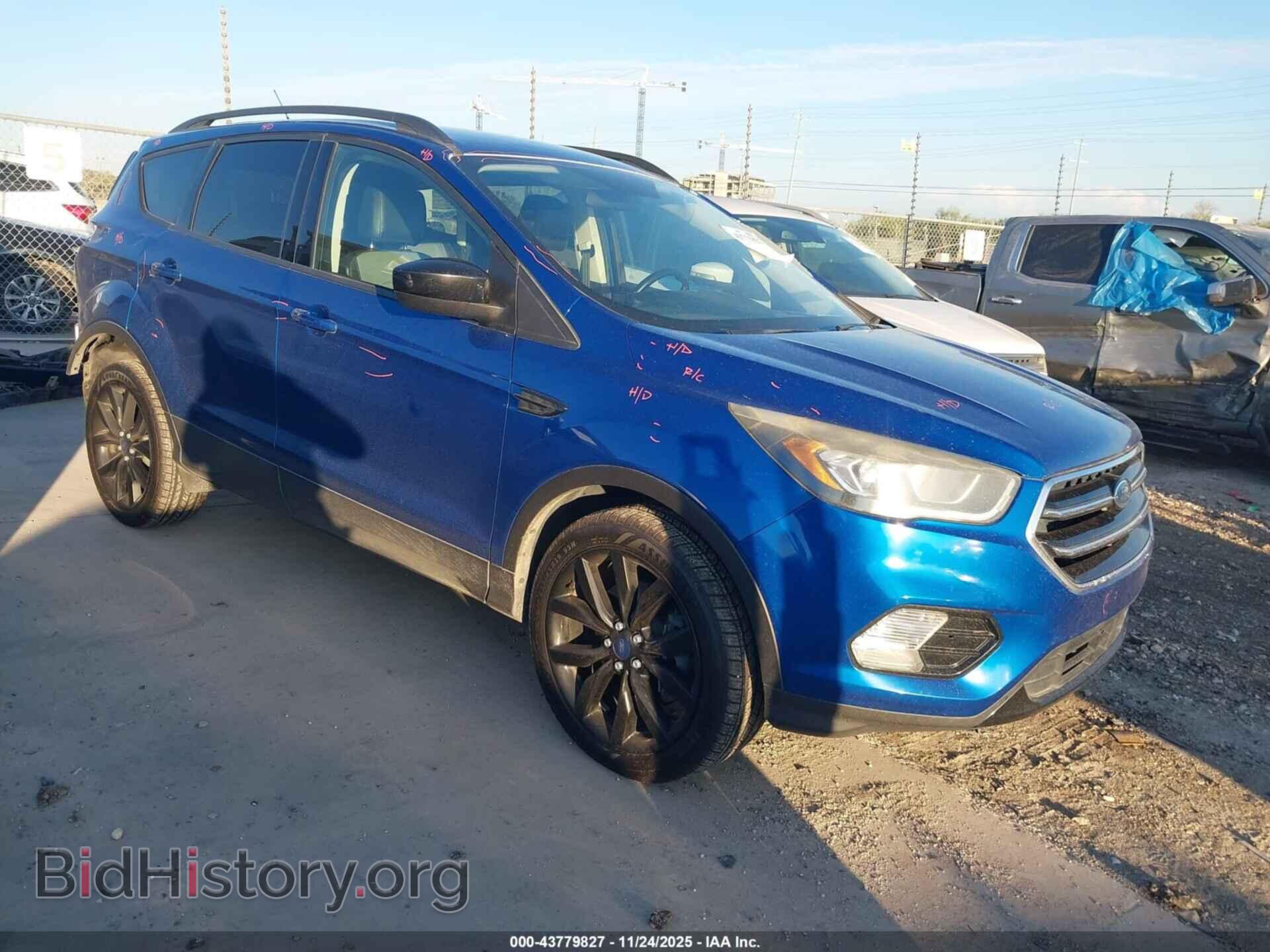 Photo 1FMCU9G98HUD76620 - FORD ESCAPE 2017