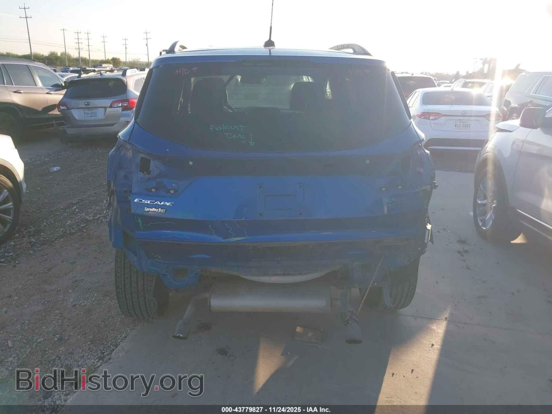 2017 FORD ESCAPE - VIN: 1FMCU9G98HUD76620 - Фото 17