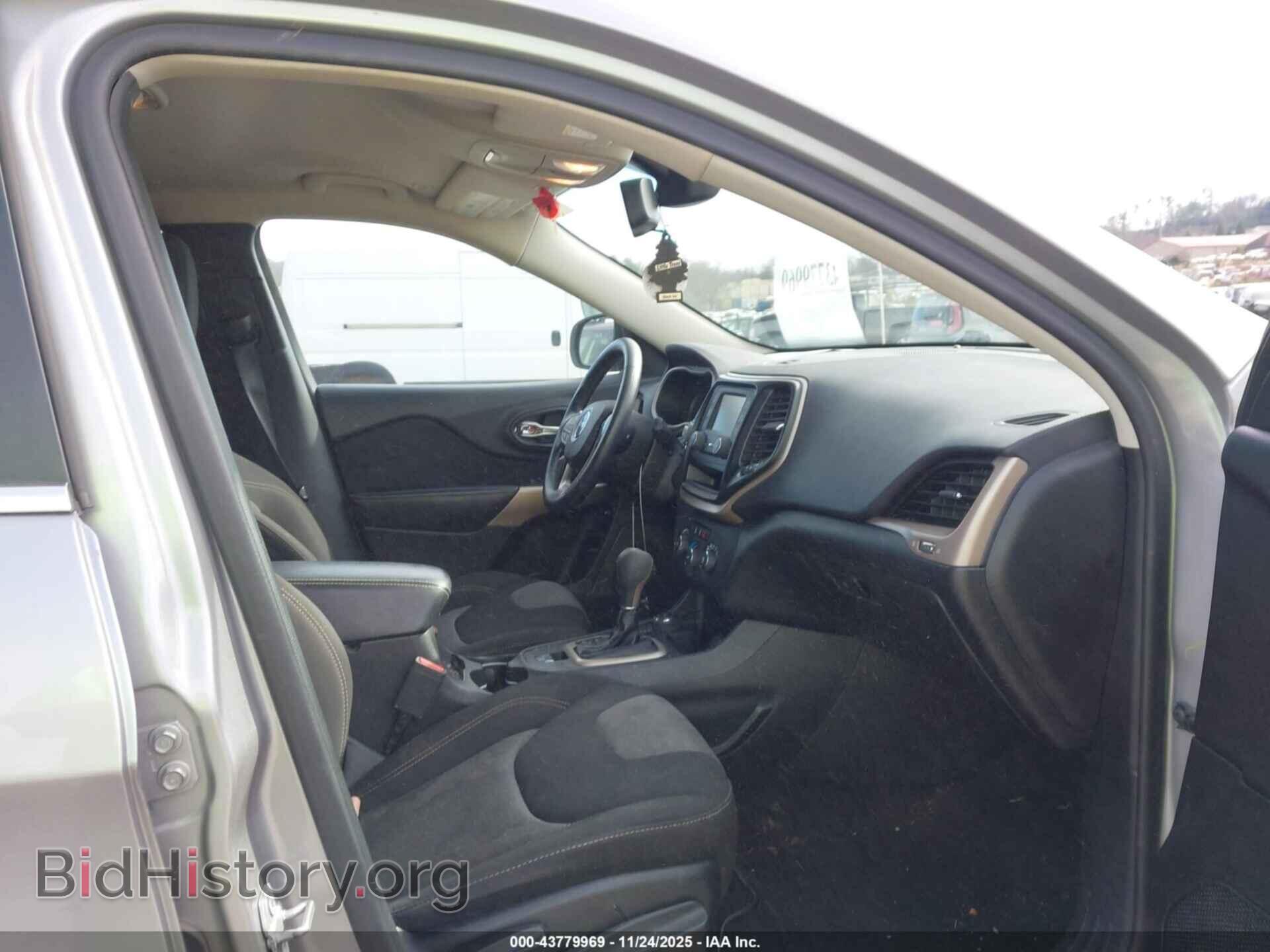 2018 JEEP CHEROKEE - VIN: 1C4PJMCB3JD501409 - Фото 5