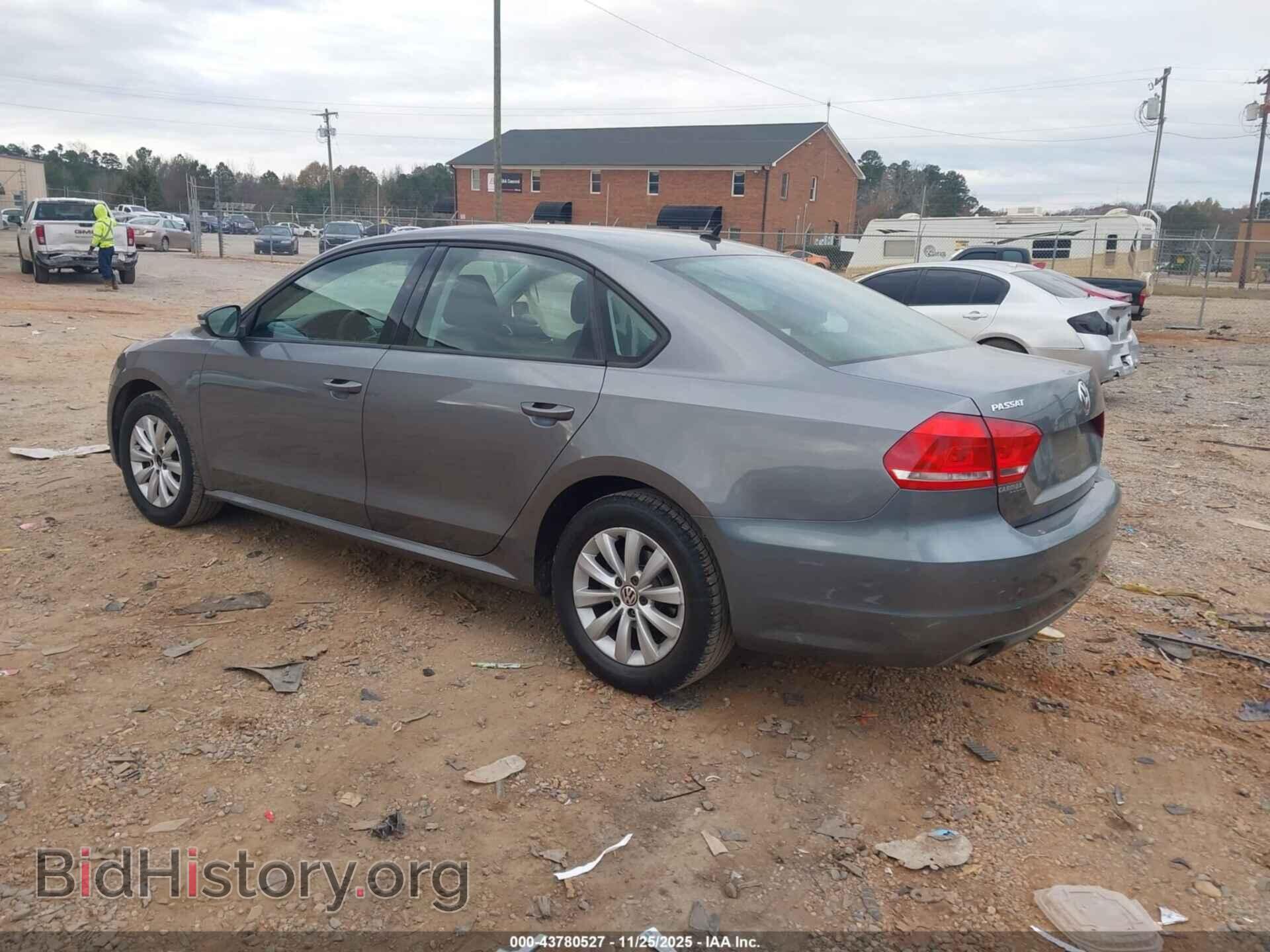 2013 VOLKSWAGEN PASSAT - VIN: 1VWAP7A32DC012962 - Фото 3