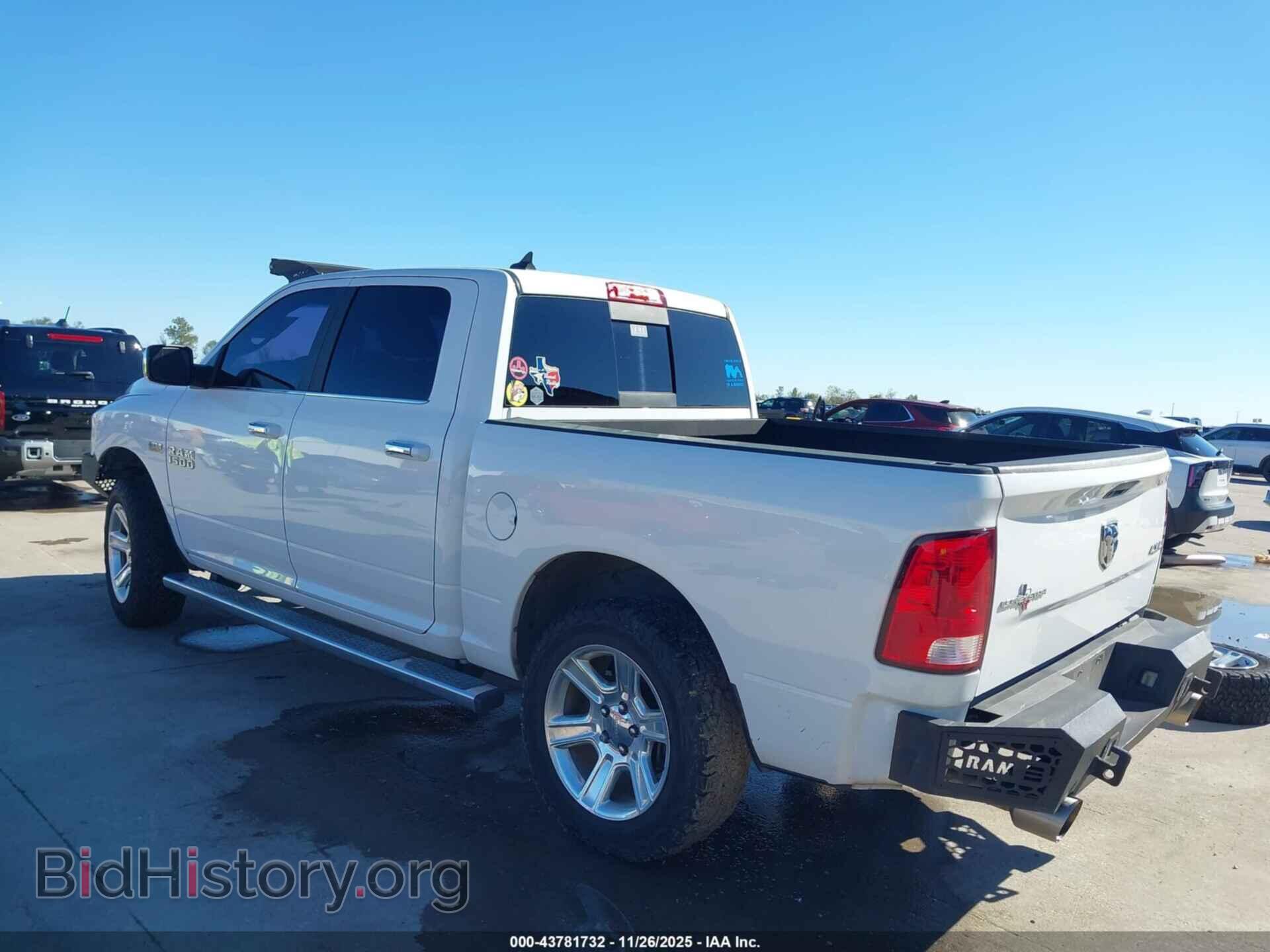 2017 RAM 1500 - VIN: 1C6RR7LT1HS659899 - Фото 3