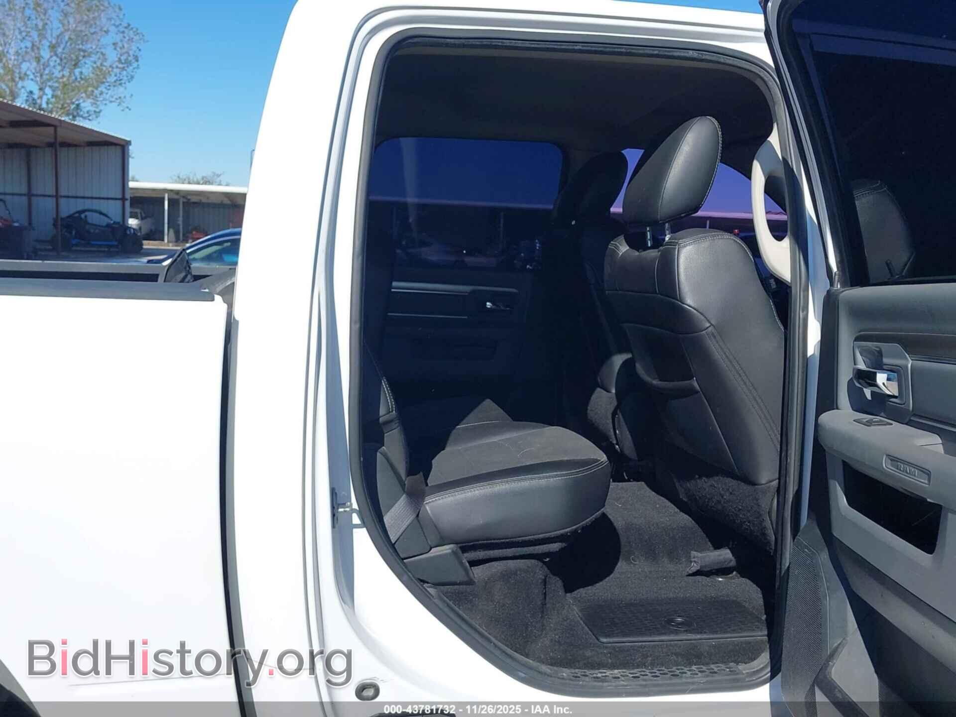 2017 RAM 1500 - VIN: 1C6RR7LT1HS659899 - Фото 8