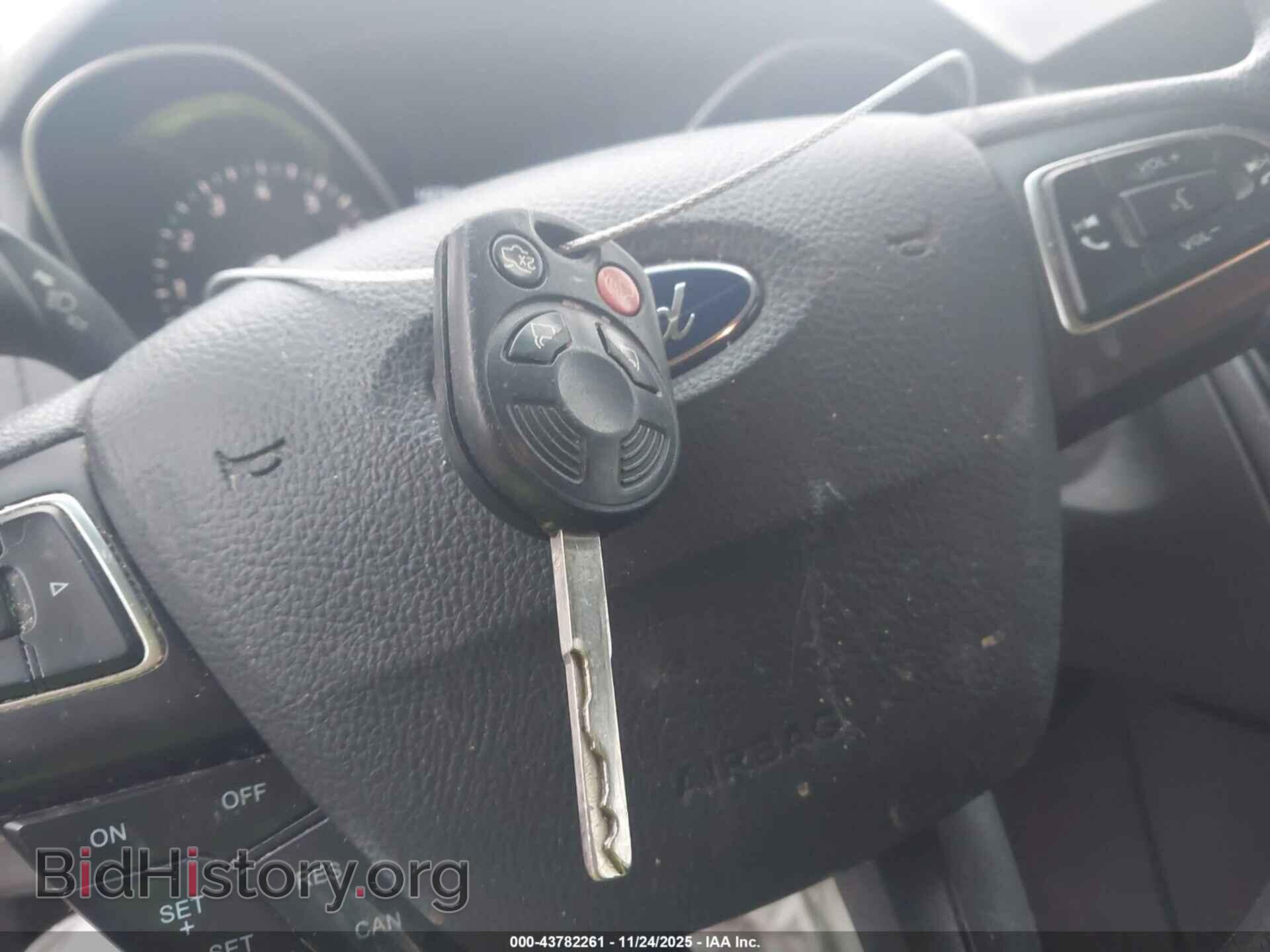 2016 FORD FOCUS - VIN: 1FADP3F23GL400690 - Фото 11