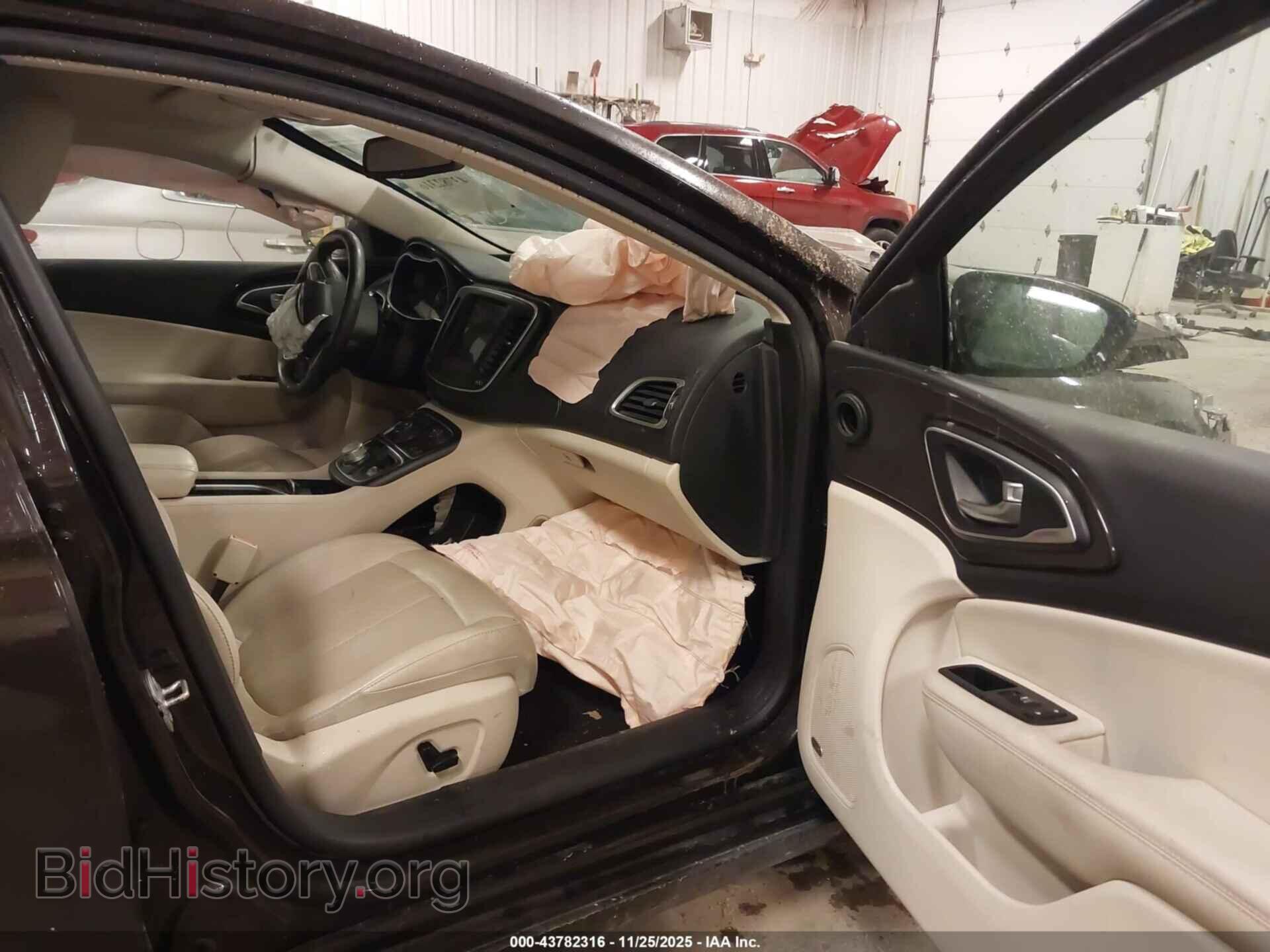 2015 CHRYSLER 200 - VIN: 1C3CCCCB2FN691096 - Photo 5