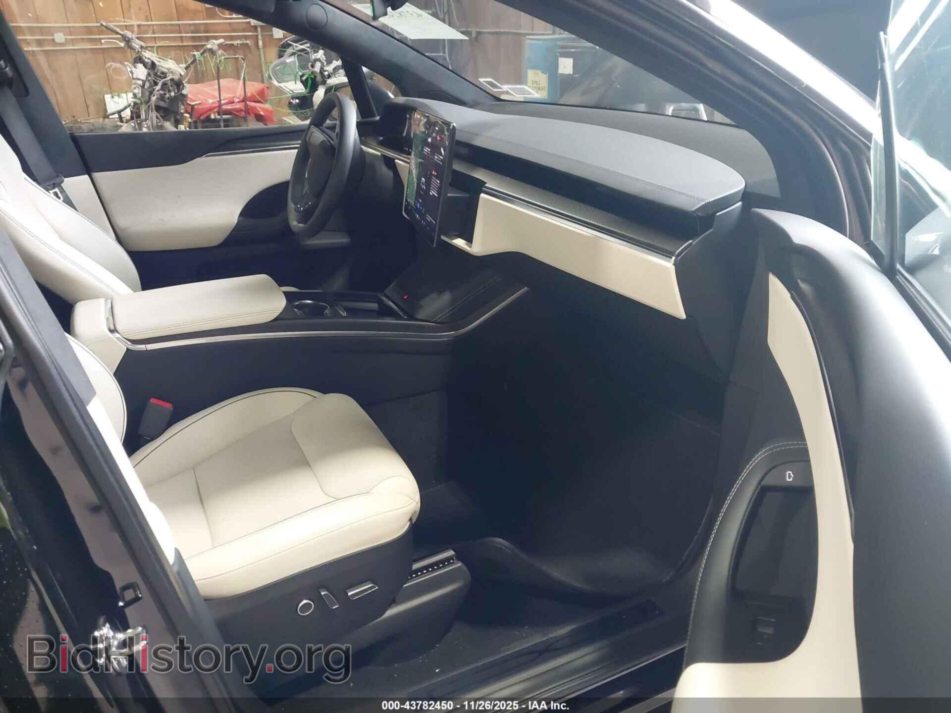 2024 TESLA MODEL X - VIN: 7SAXCBE66RF460974 - Фото 5