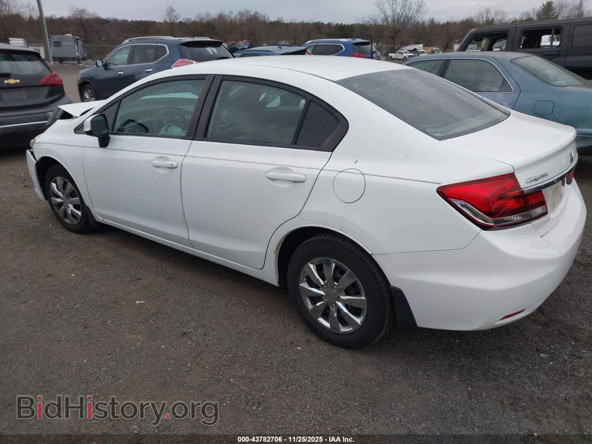 2013 HONDA CIVIC - VIN: 19XFB2F58DE040469 - Фото 3