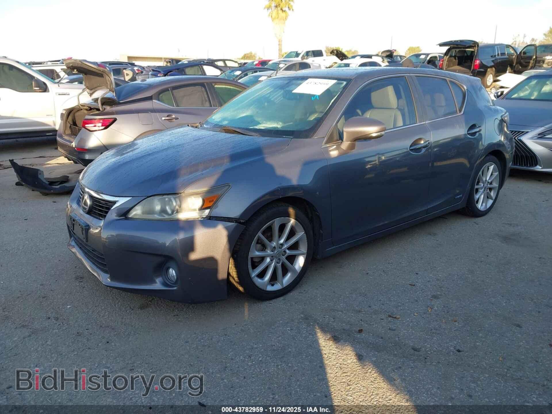 2012 LEXUS CT 200H - VIN: JTHKD5BH3C2093536 - Photo 2