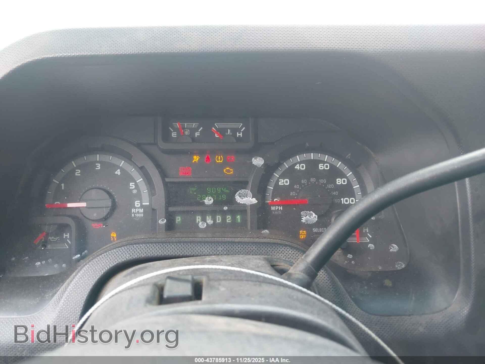 2011 FORD E-250 - VIN: 1FTNE2EL4BDA52023 - Photo 7