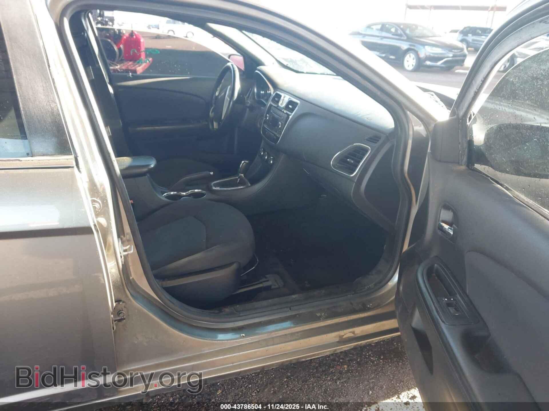 2013 CHRYSLER 200 - VIN: 1C3CCBBB5DN505415 - Фото 5