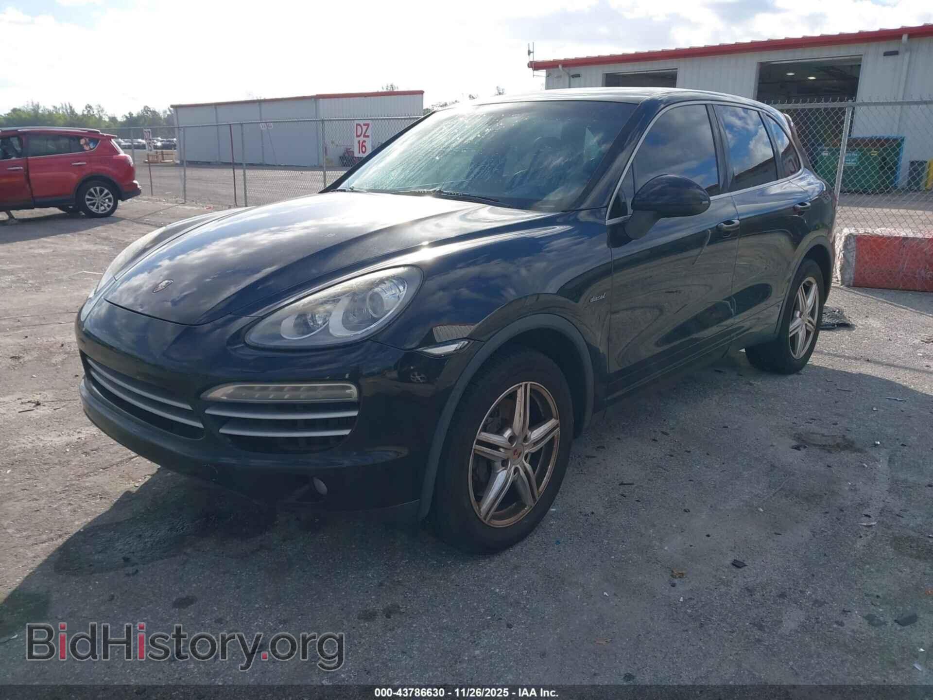 2014 PORSCHE CAYENNE - VIN: WP1AF2A20ELA42848 - Фото 2