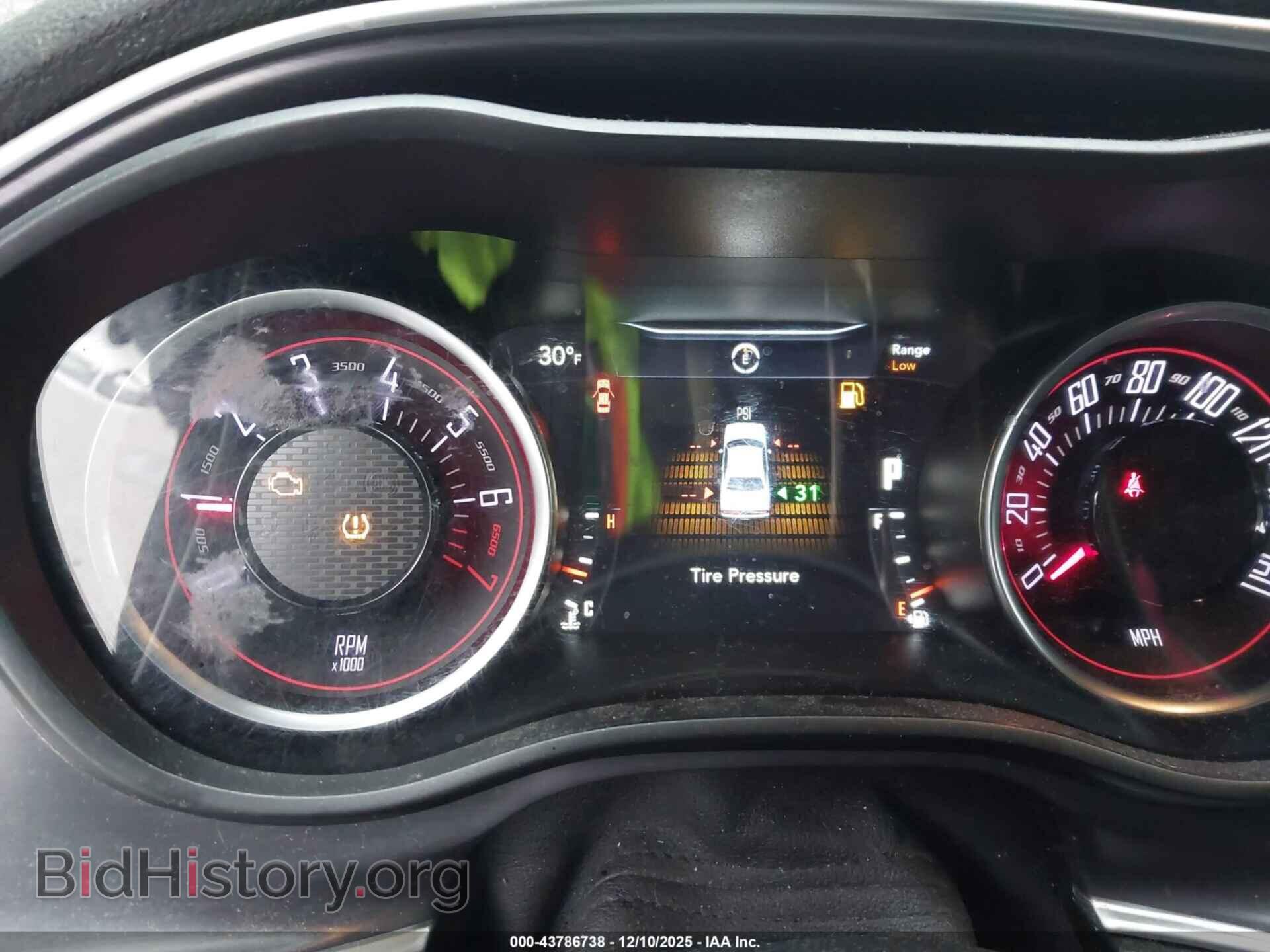 2018 DODGE CHALLENGER - VIN: 2C3CDZAG1JH317837 - Фото 7