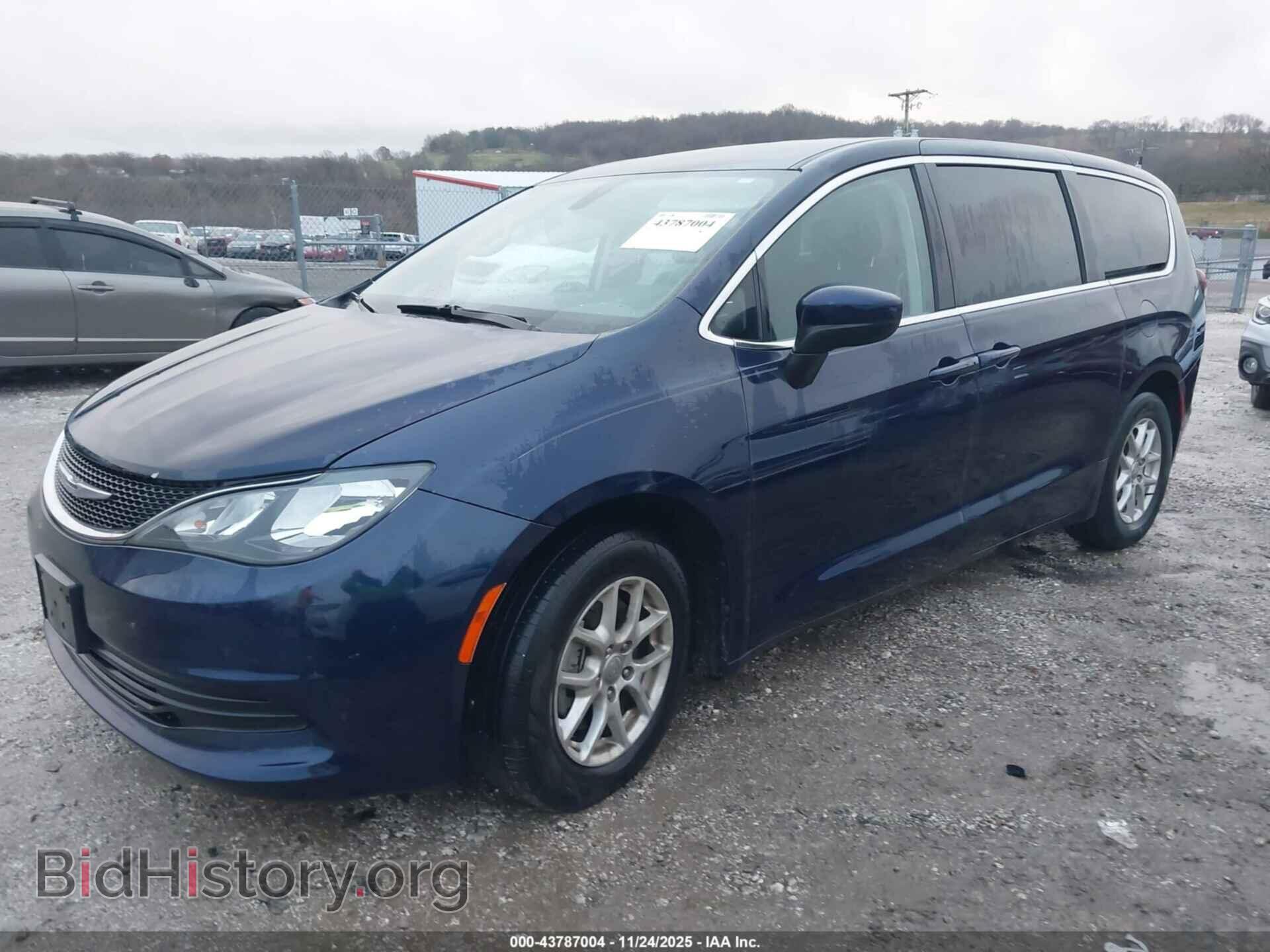 2017 CHRYSLER PACIFICA - VIN: 2C4RC1DG4HR587767 - Фото 2