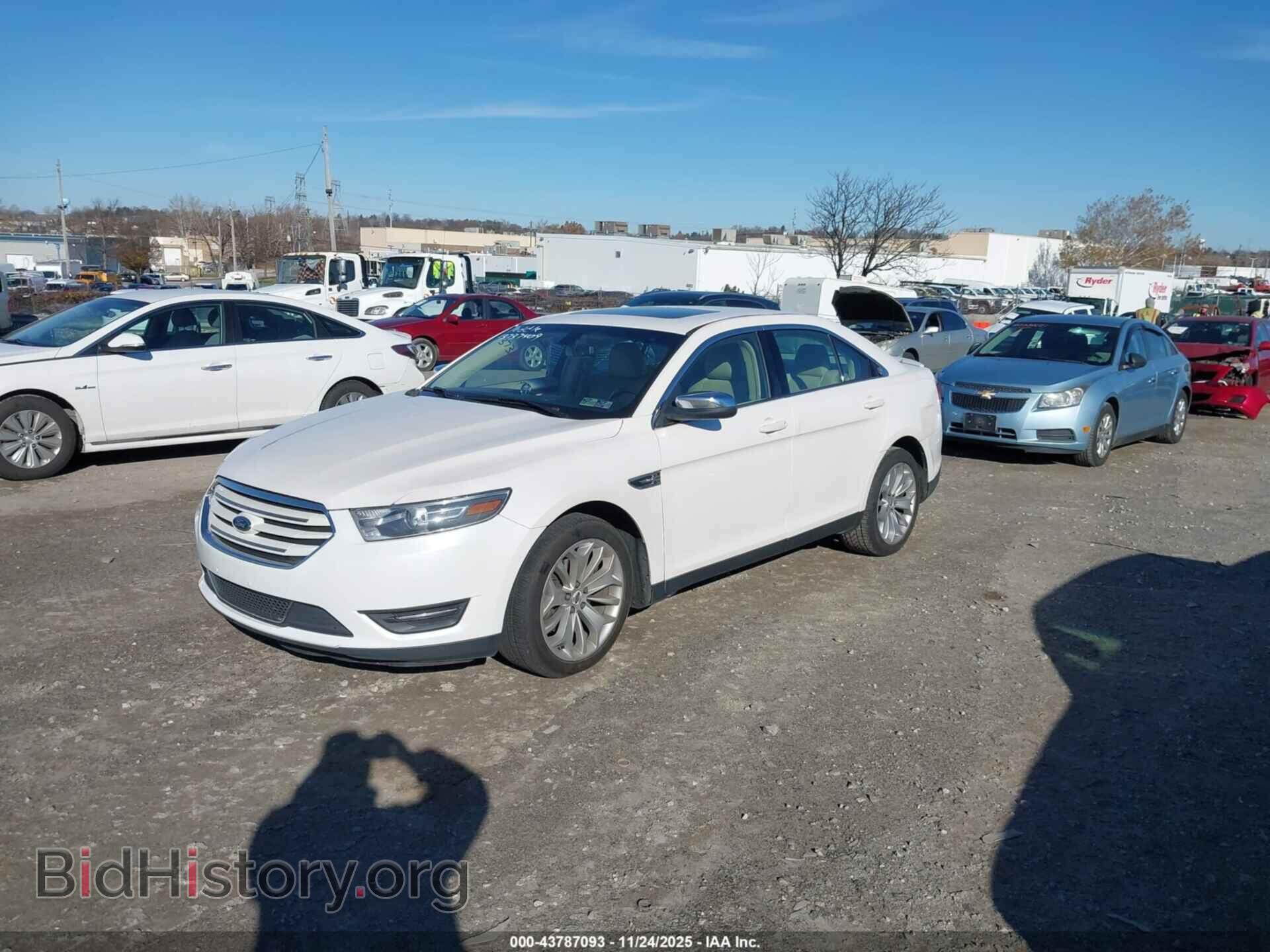 2016 FORD TAURUS - VIN: 1FAHP2F85GG142861 - Фото 2