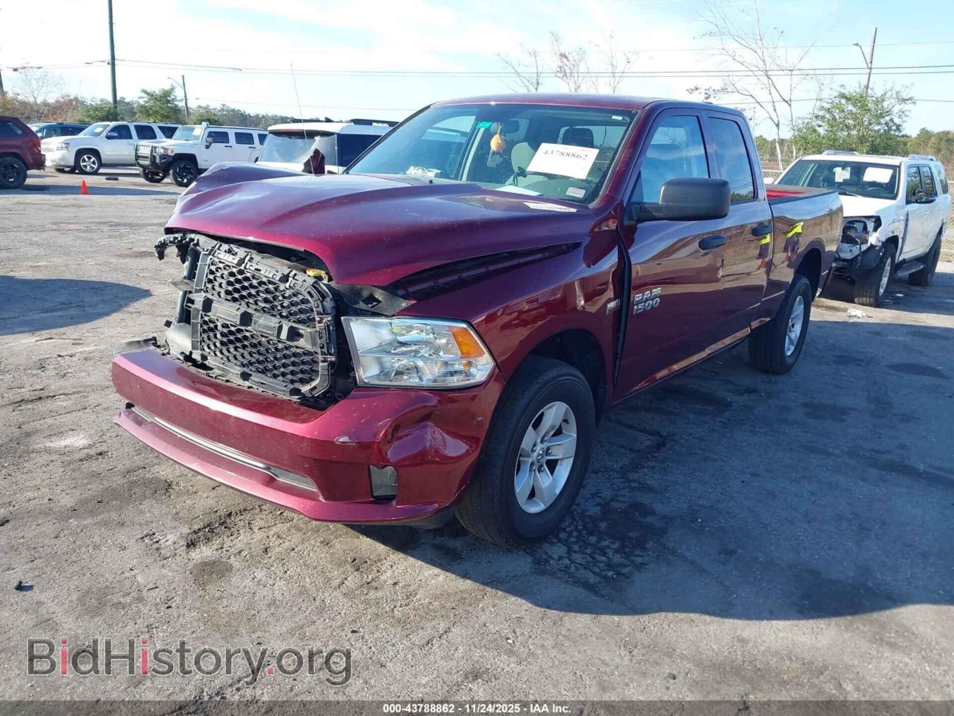 2018 RAM 1500 - VIN: 1C6RR7FT4JS217779 - Фото 2