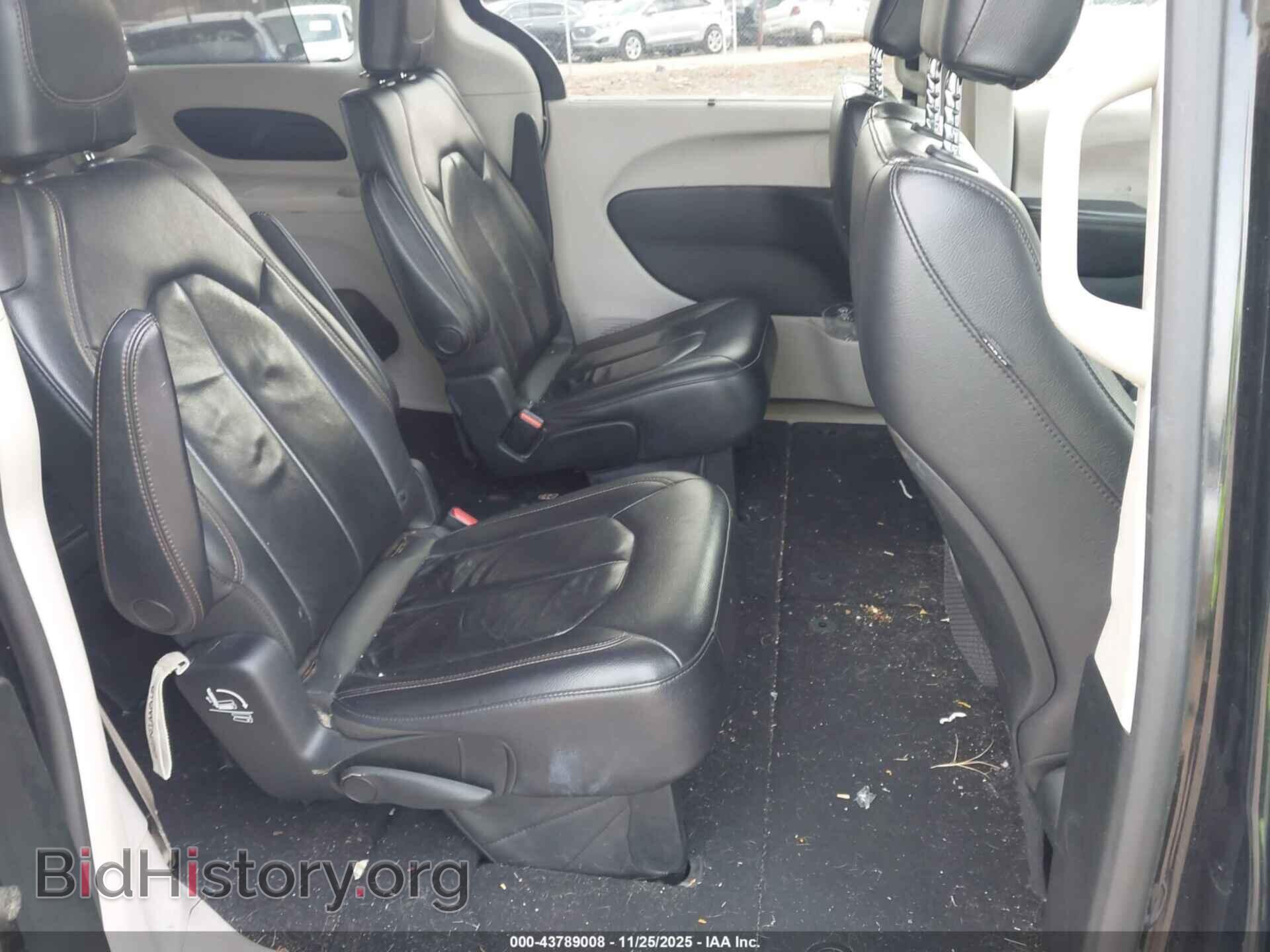 2017 CHRYSLER PACIFICA - VIN: 2C4RC1BG1HR788061 - Фото 8