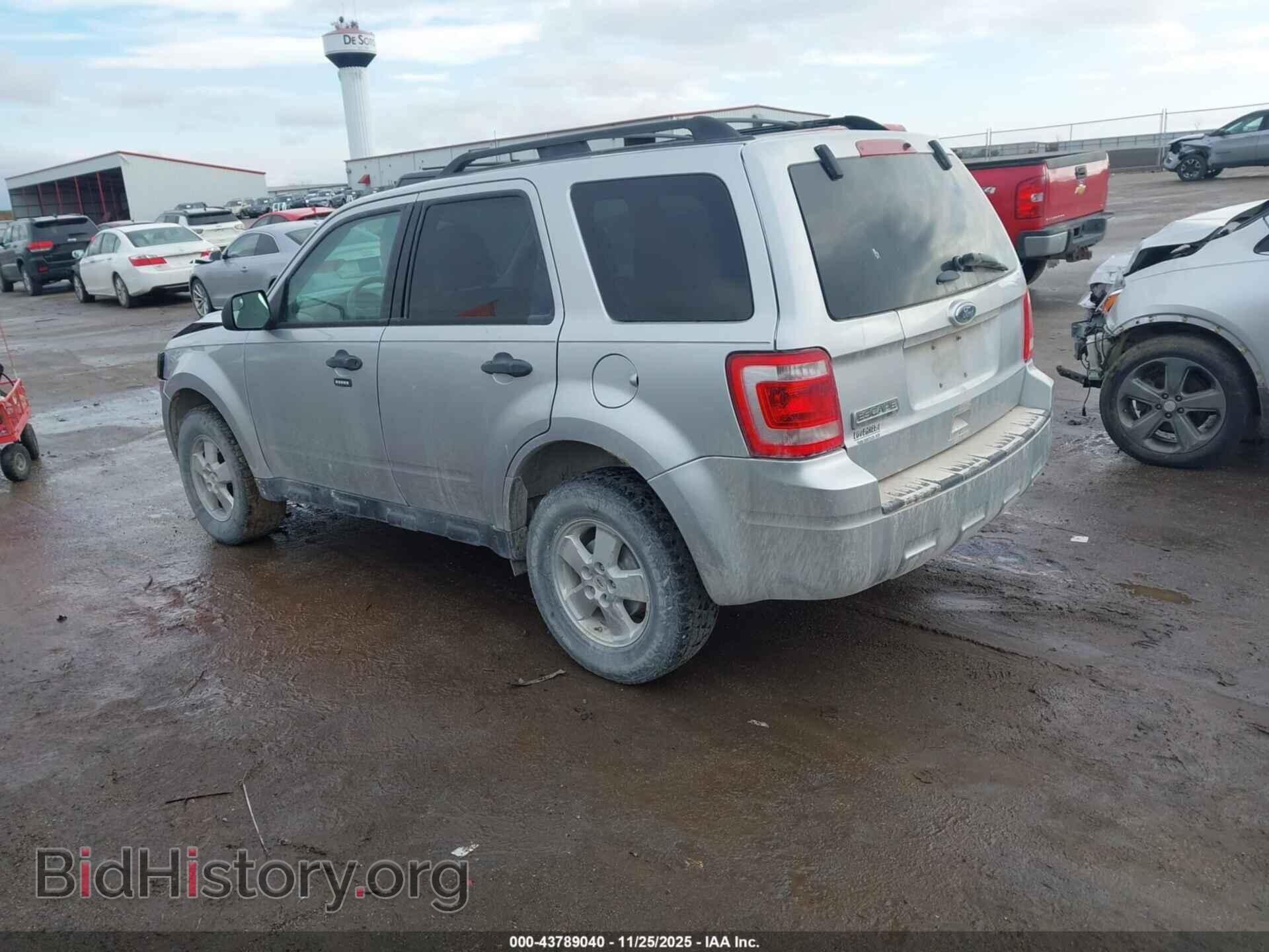 2012 FORD ESCAPE - VIN: 1FMCU0D74CKB62467 - Фото 3