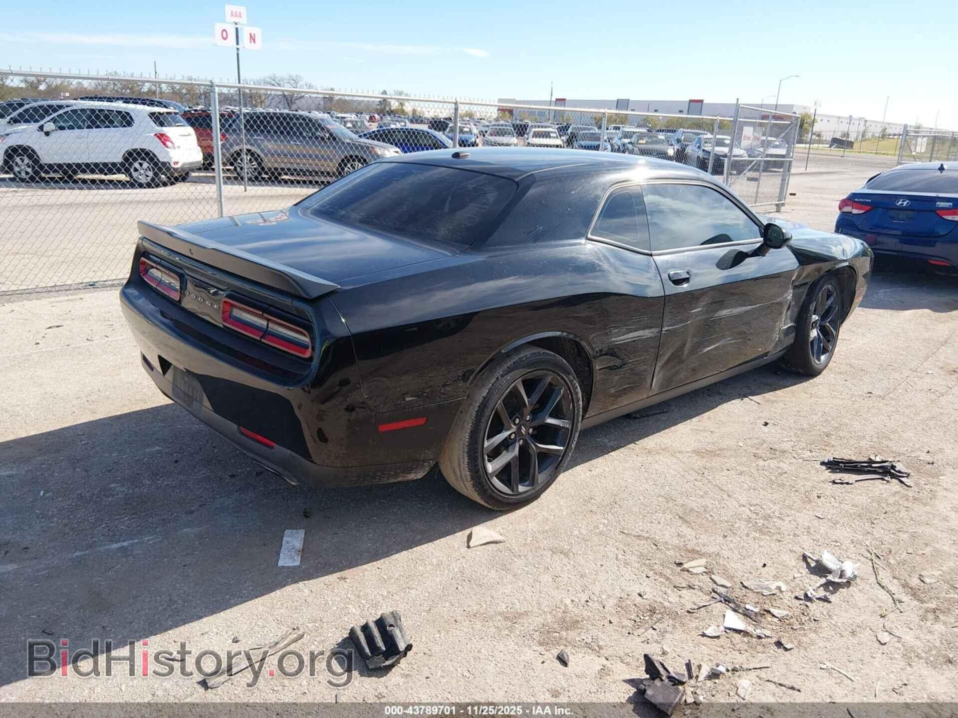 2019 DODGE CHALLENGER - VIN: 2C3CDZAG8KH574320 - Фото 4
