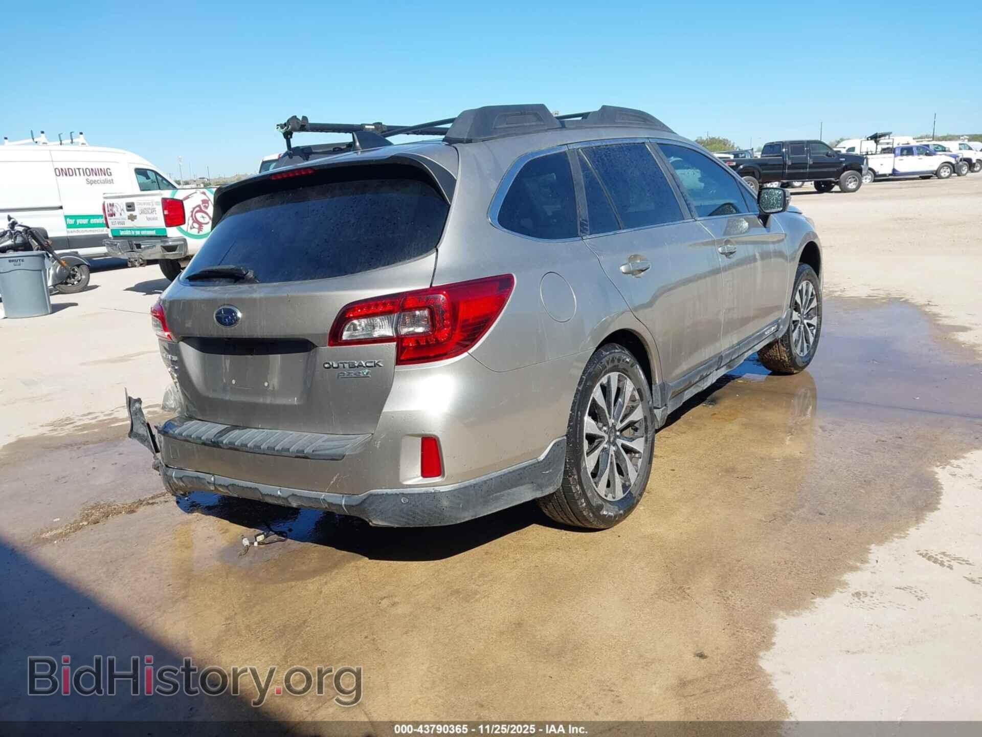 2017 SUBARU OUTBACK - VIN: 4S4BSANC2H3362865 - Фото 4