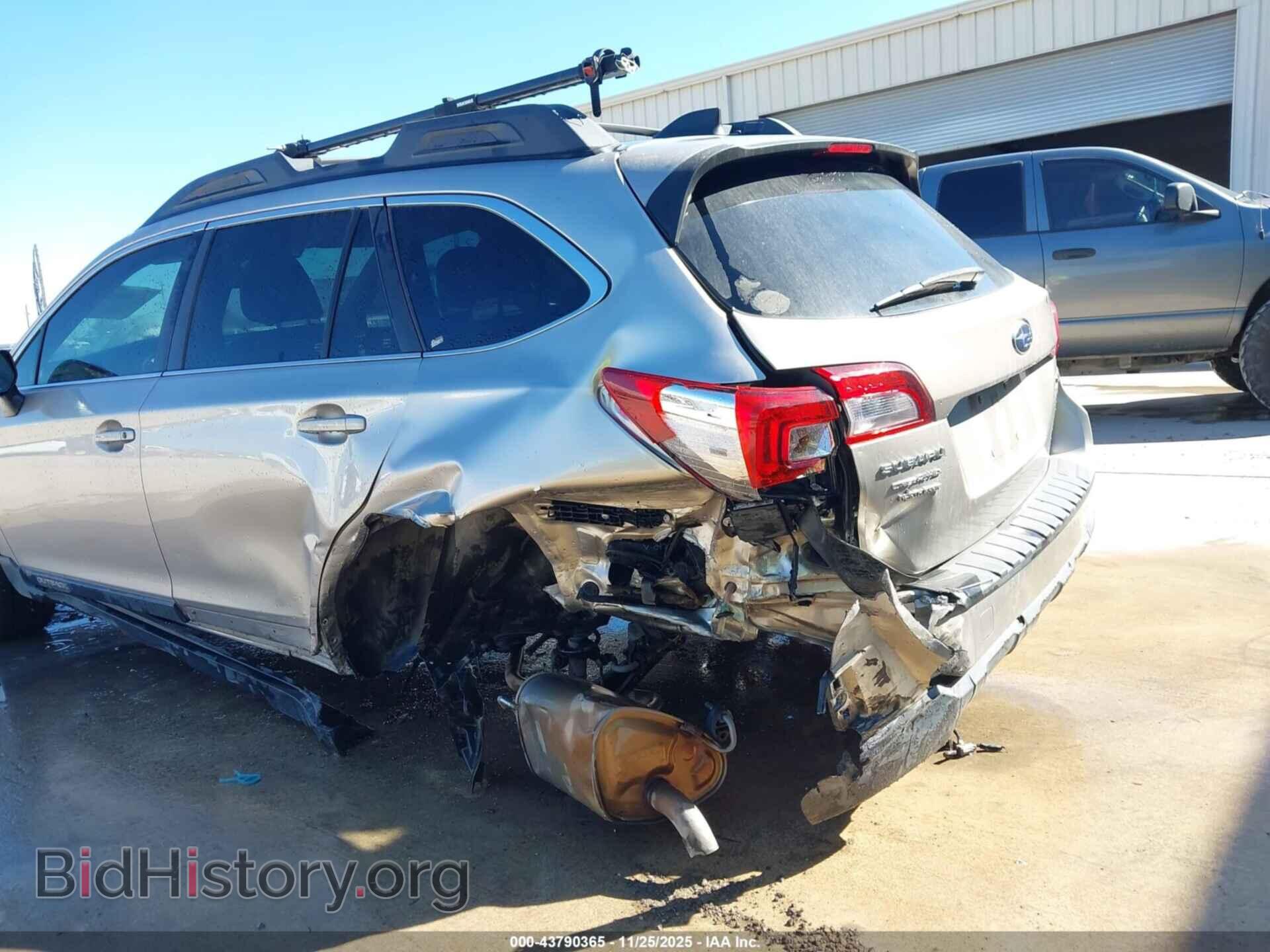 2017 SUBARU OUTBACK - VIN: 4S4BSANC2H3362865 - Фото 6