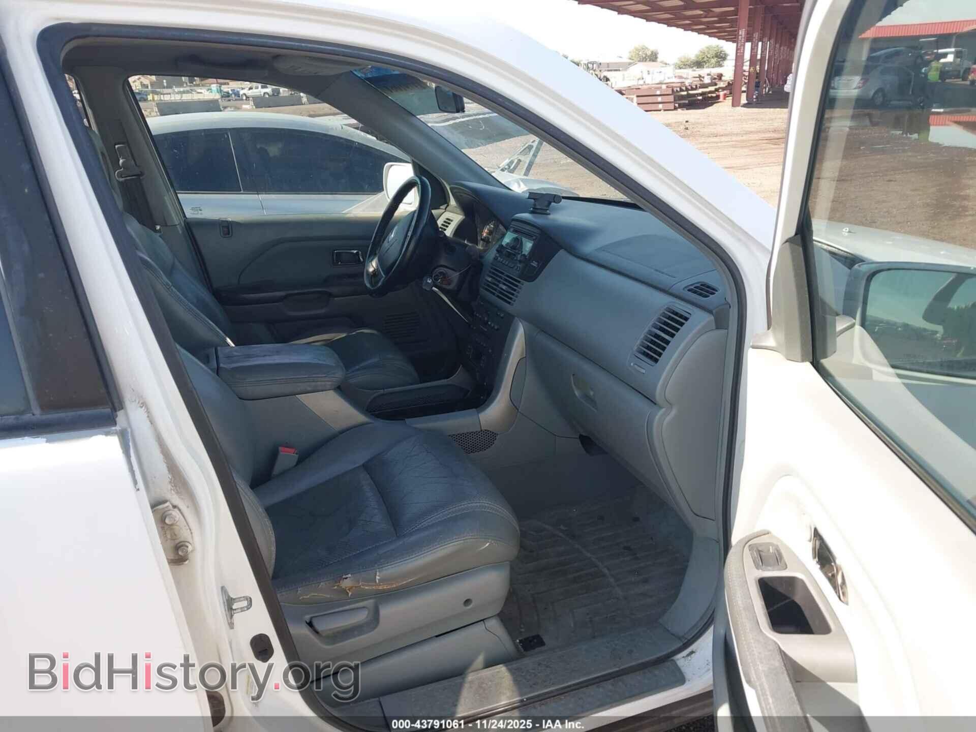 2005 HONDA PILOT - VIN: 5FNYF18505B034519 - Фото 5