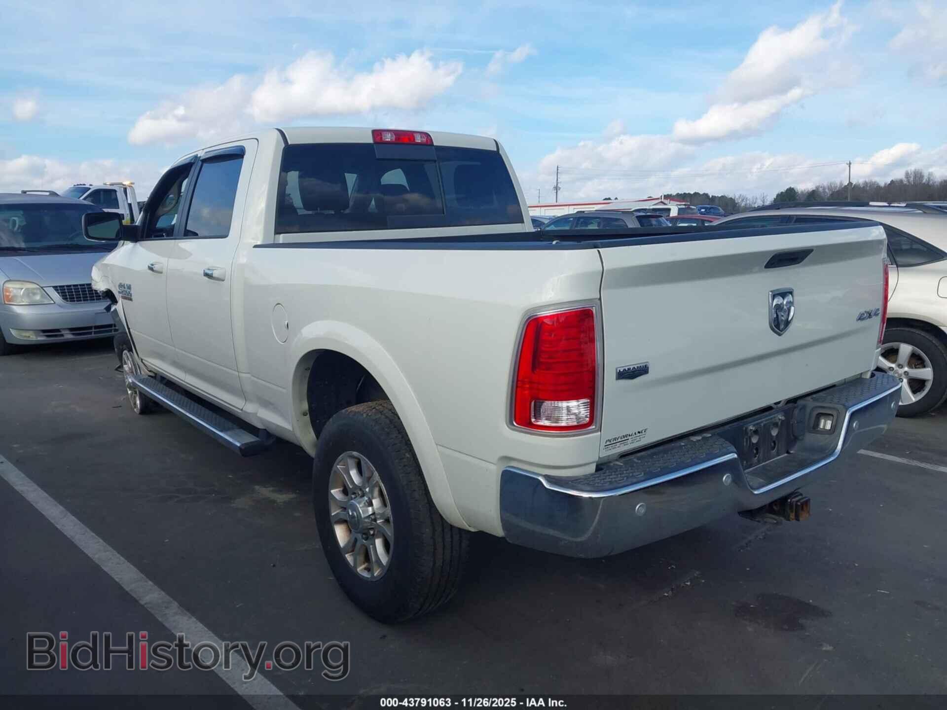 2016 RAM 2500 - VIN: 3C6UR5FL5GG264303 - Фото 3