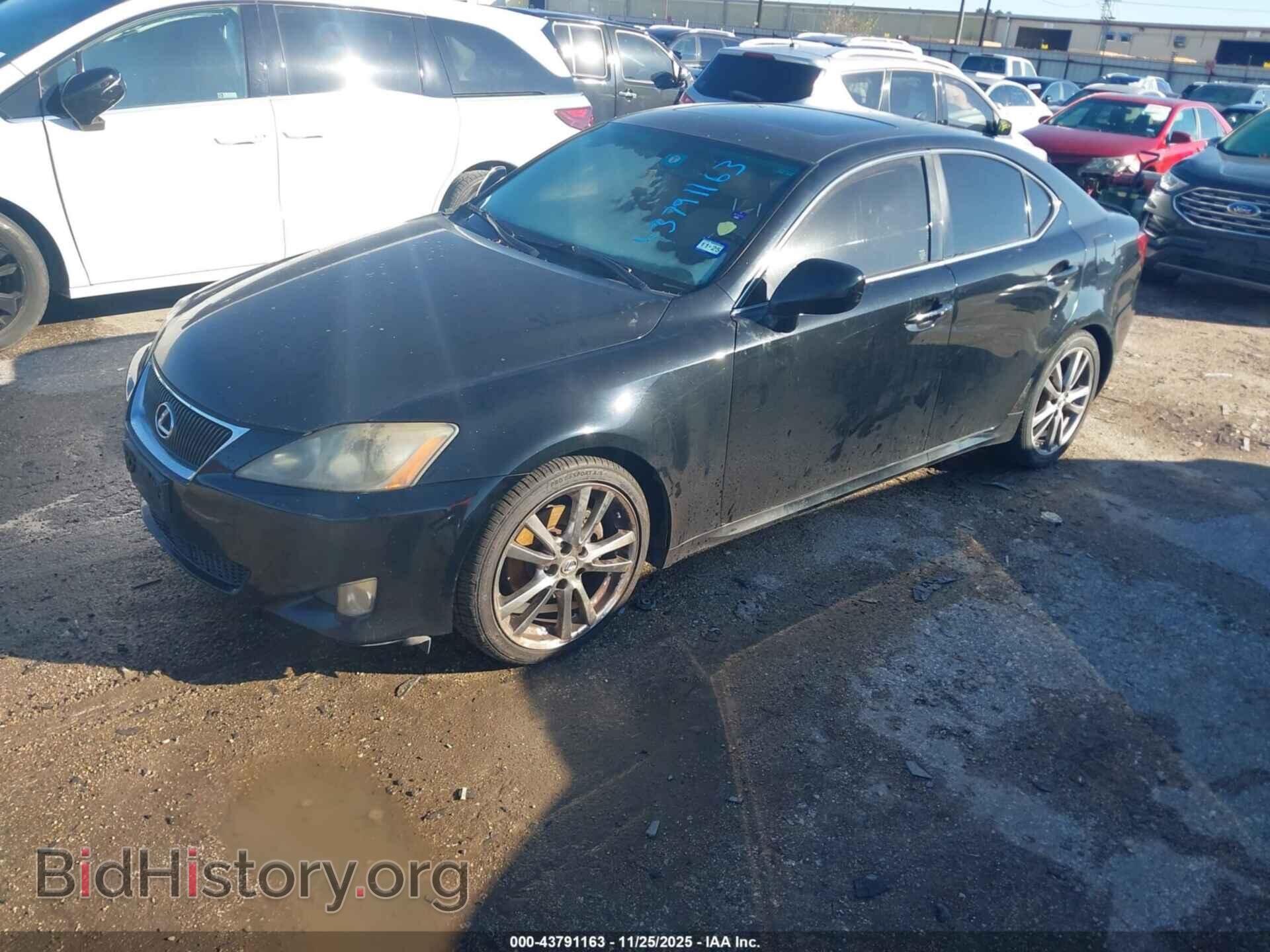 2008 LEXUS IS 250 - VIN: JTHBK262385052825 - Фото 2