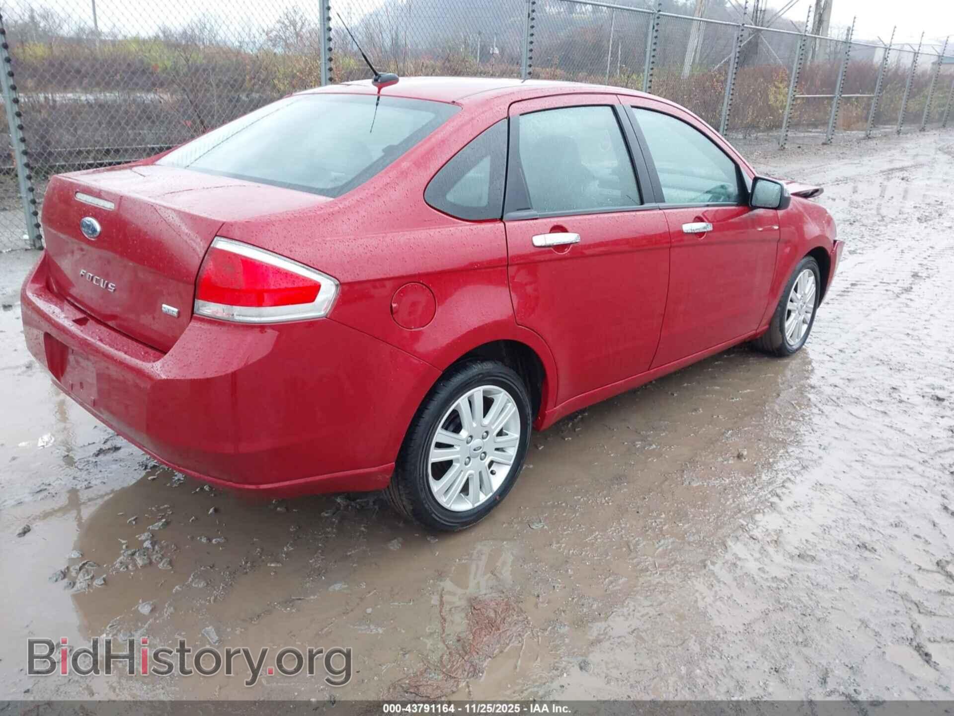 2011 FORD FOCUS - VIN: 1FAHP3HN6BW106104 - Фото 4