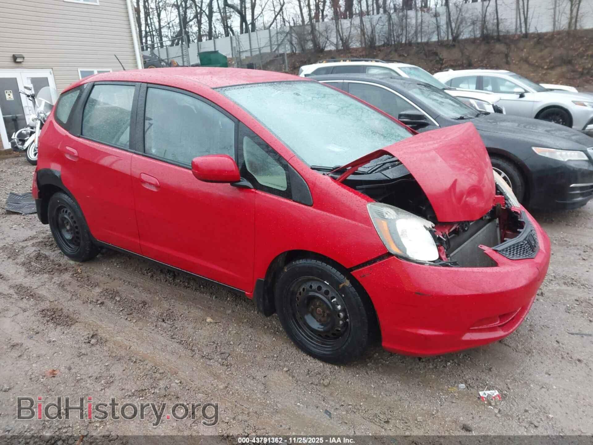 Фотография JHMGE8H31DC078822 - HONDA FIT 2013