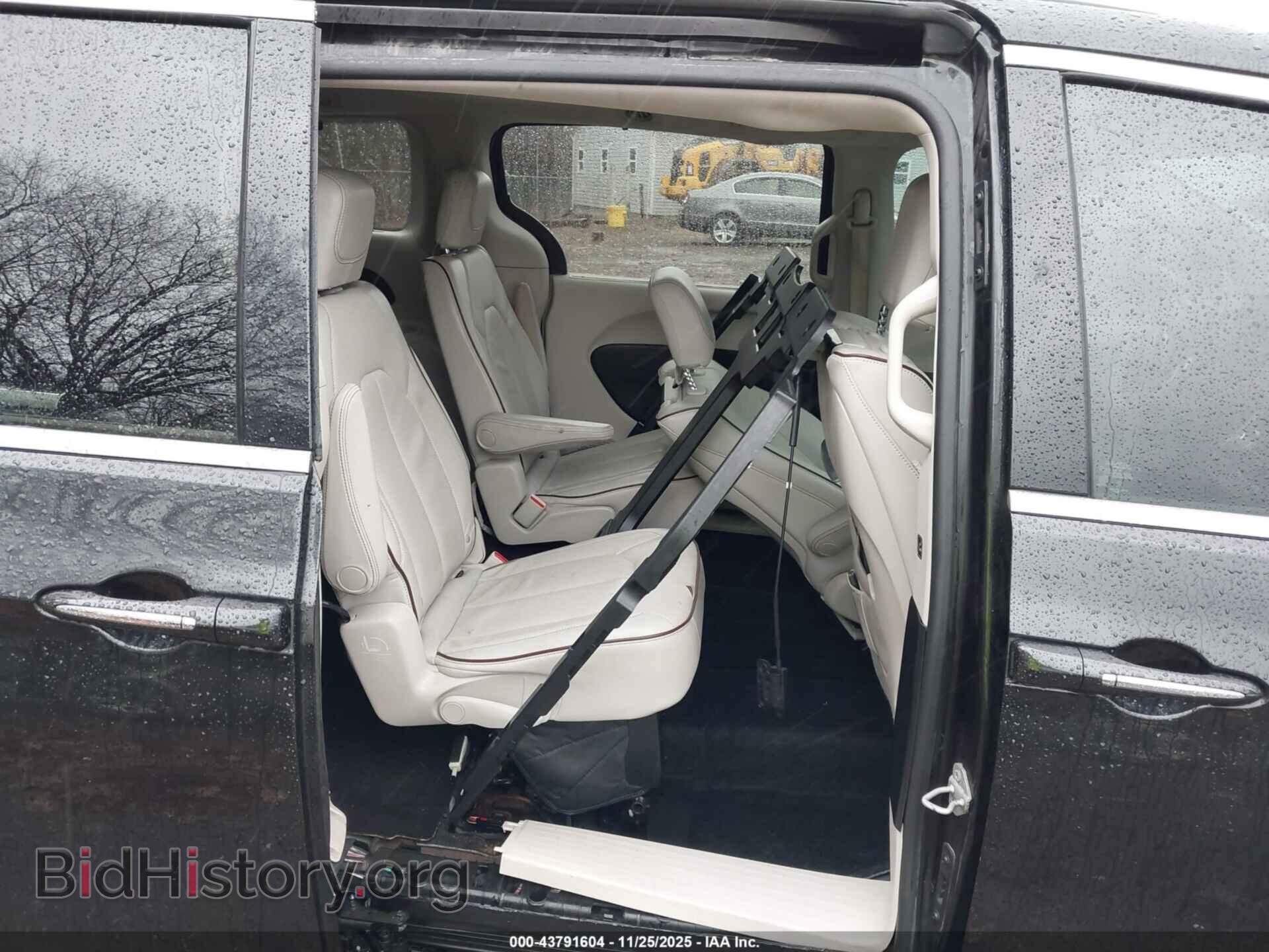 2017 CHRYSLER PACIFICA - VIN: 2C4RC1GG0HR514326 - Photo 8