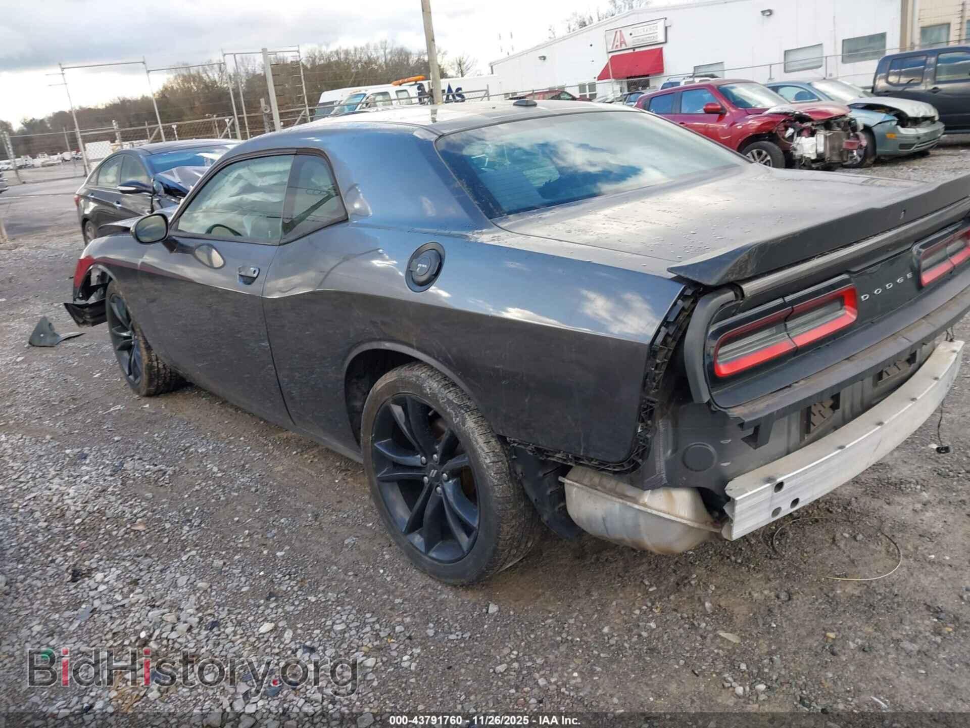 2018 DODGE CHALLENGER - VIN: 2C3CDZAG4JH270738 - Фото 3