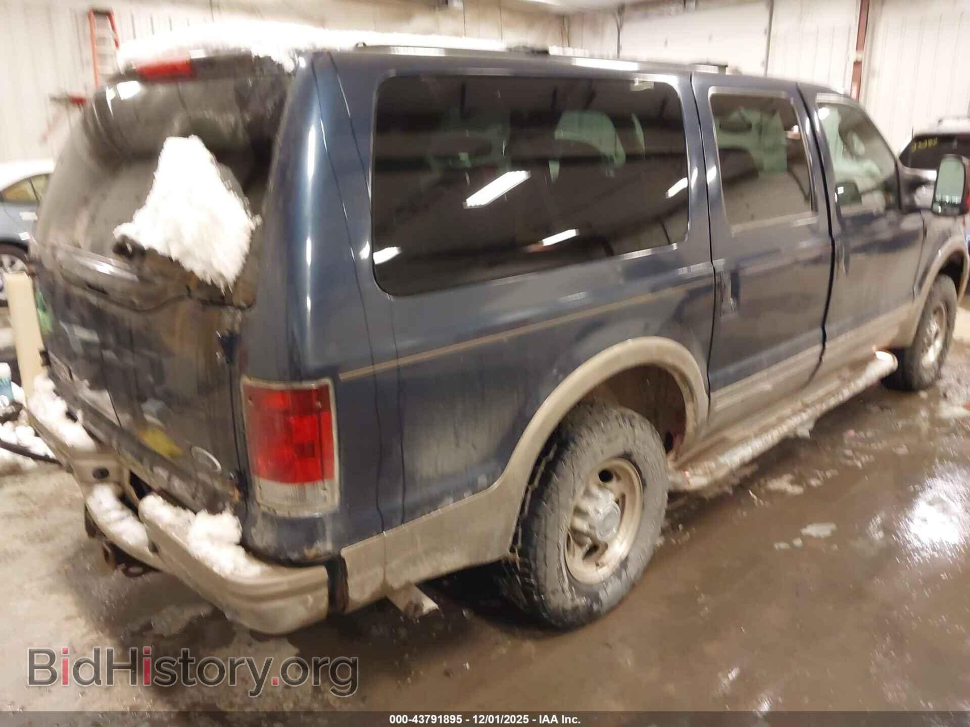 2005 FORD EXCURSION - VIN: 1FMNU45S25EB01607 - Photo 4