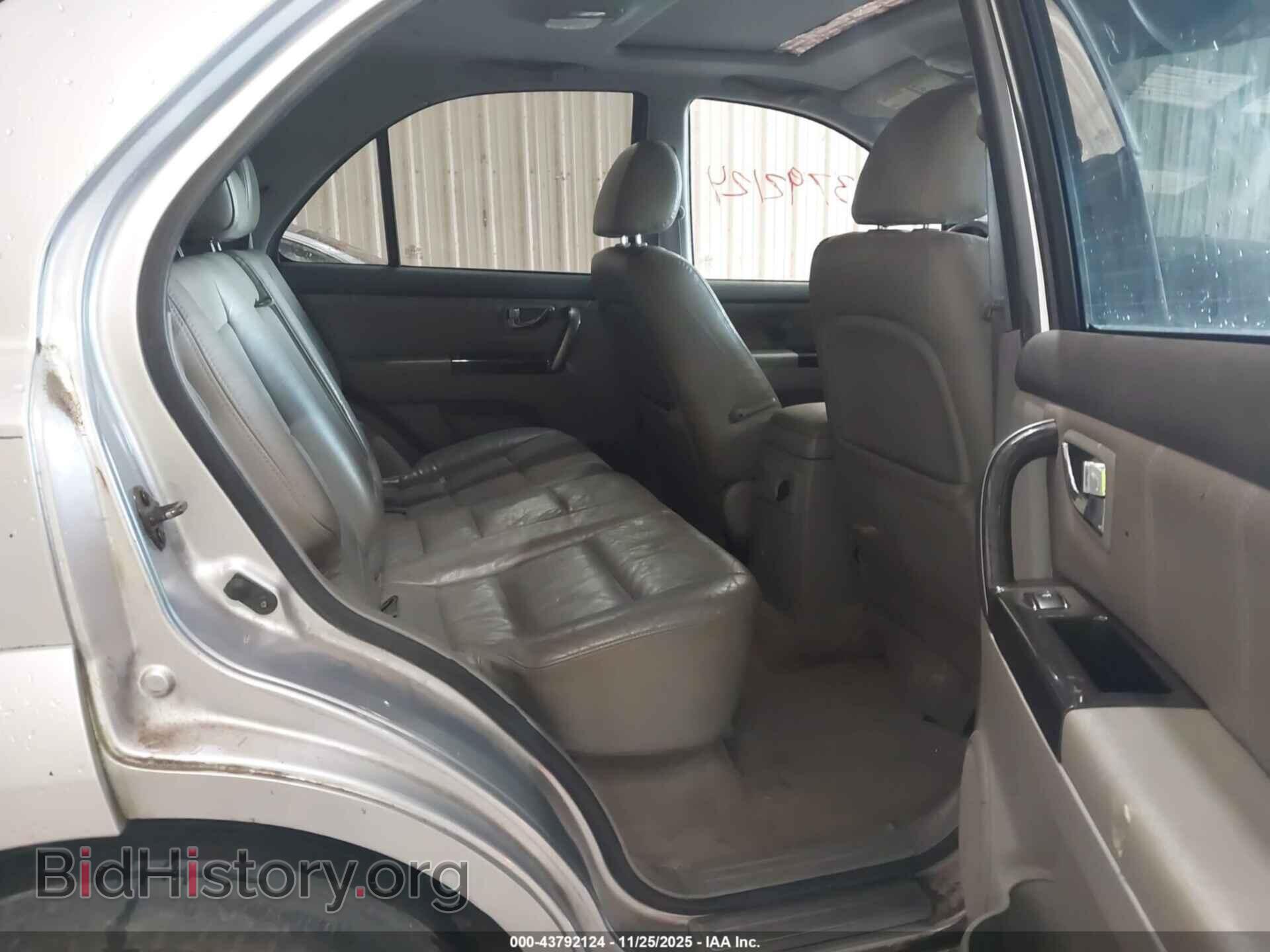 2007 KIA SORENTO - VIN: KNDJD736X75719450 - Фото 8