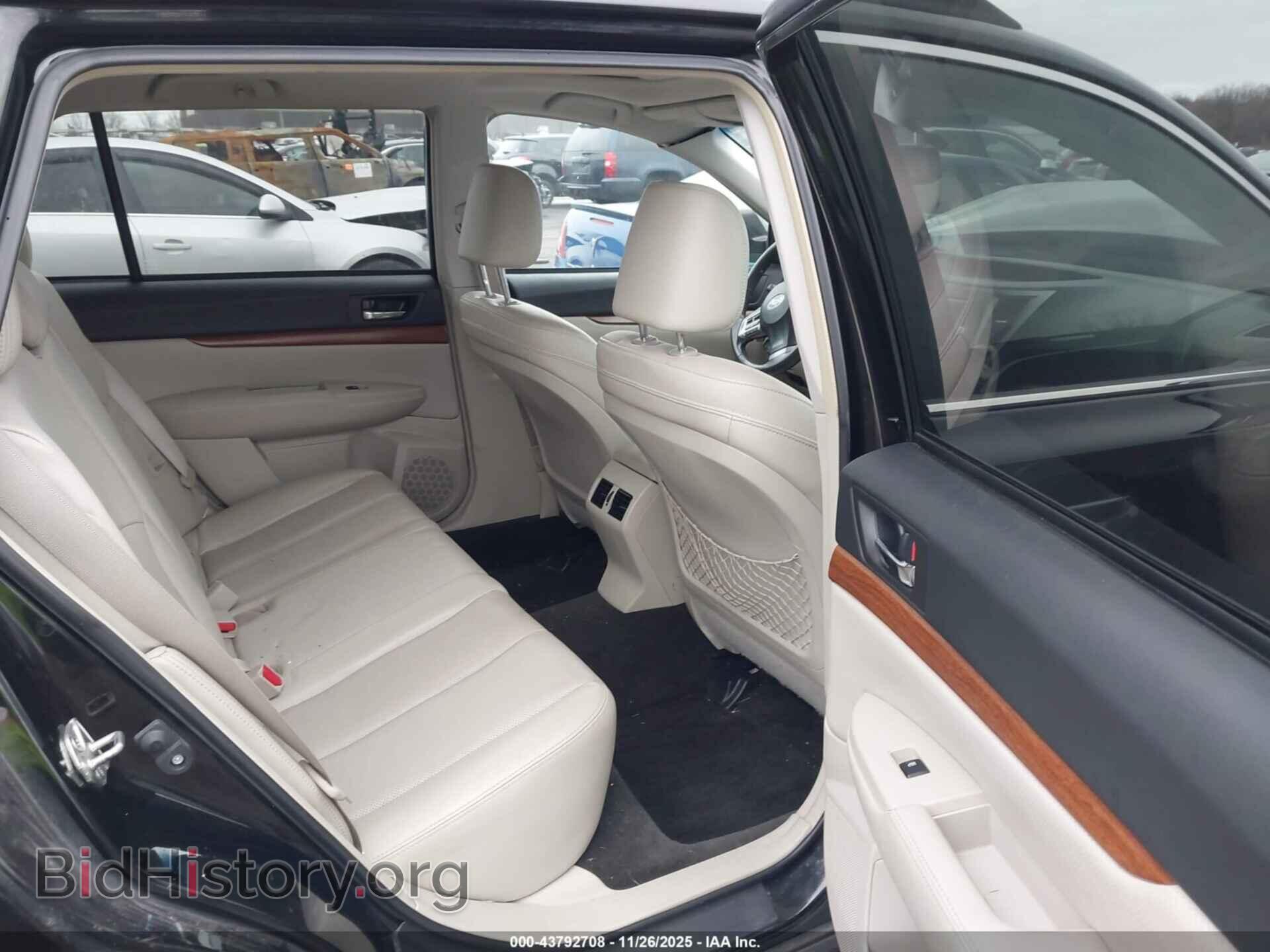 2014 SUBARU OUTBACK - VIN: 4S4BRBLC8E3216681 - Фото 8