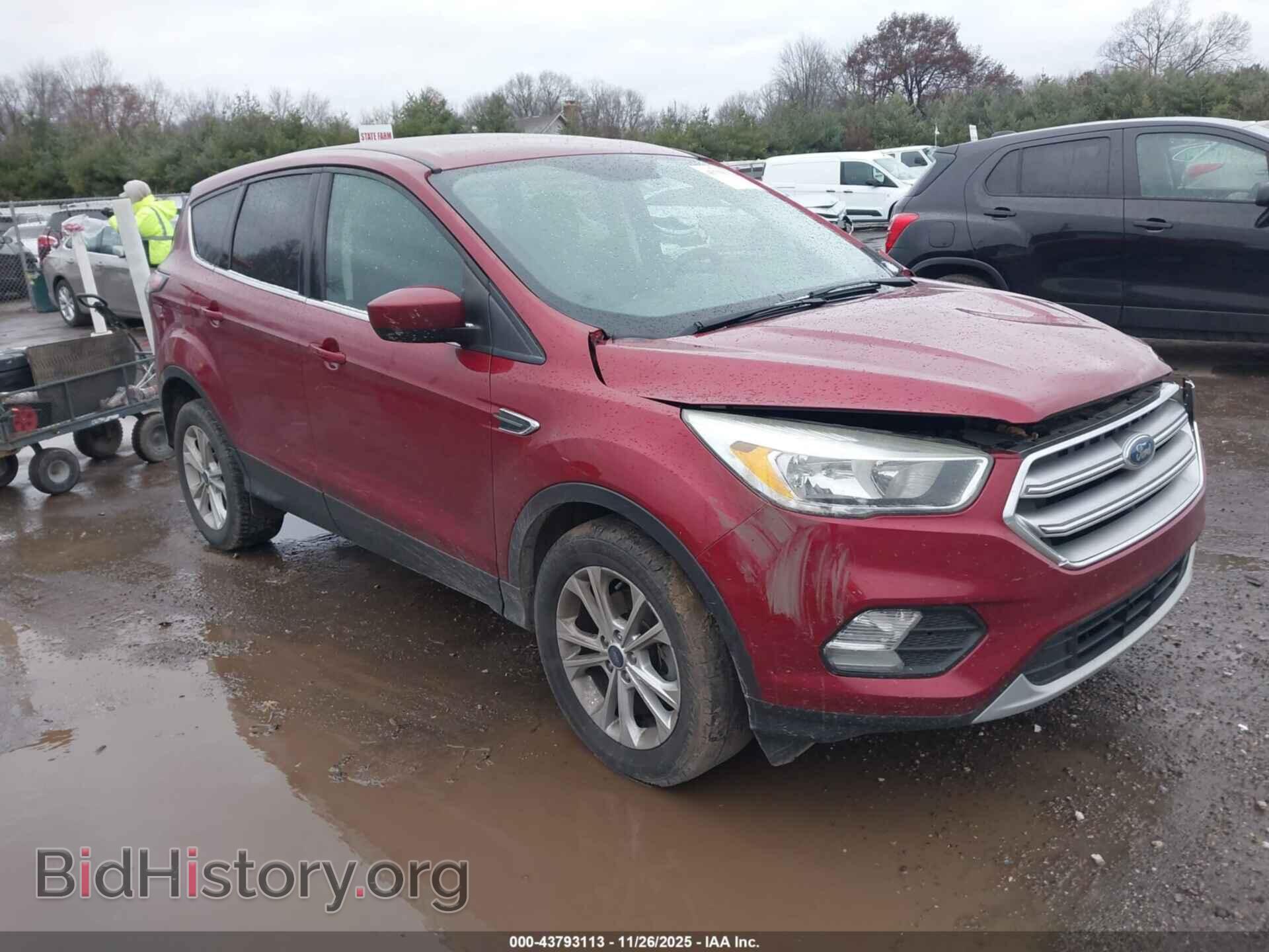 Фотография 1FMCU0GD2HUB59791 - FORD ESCAPE 2017