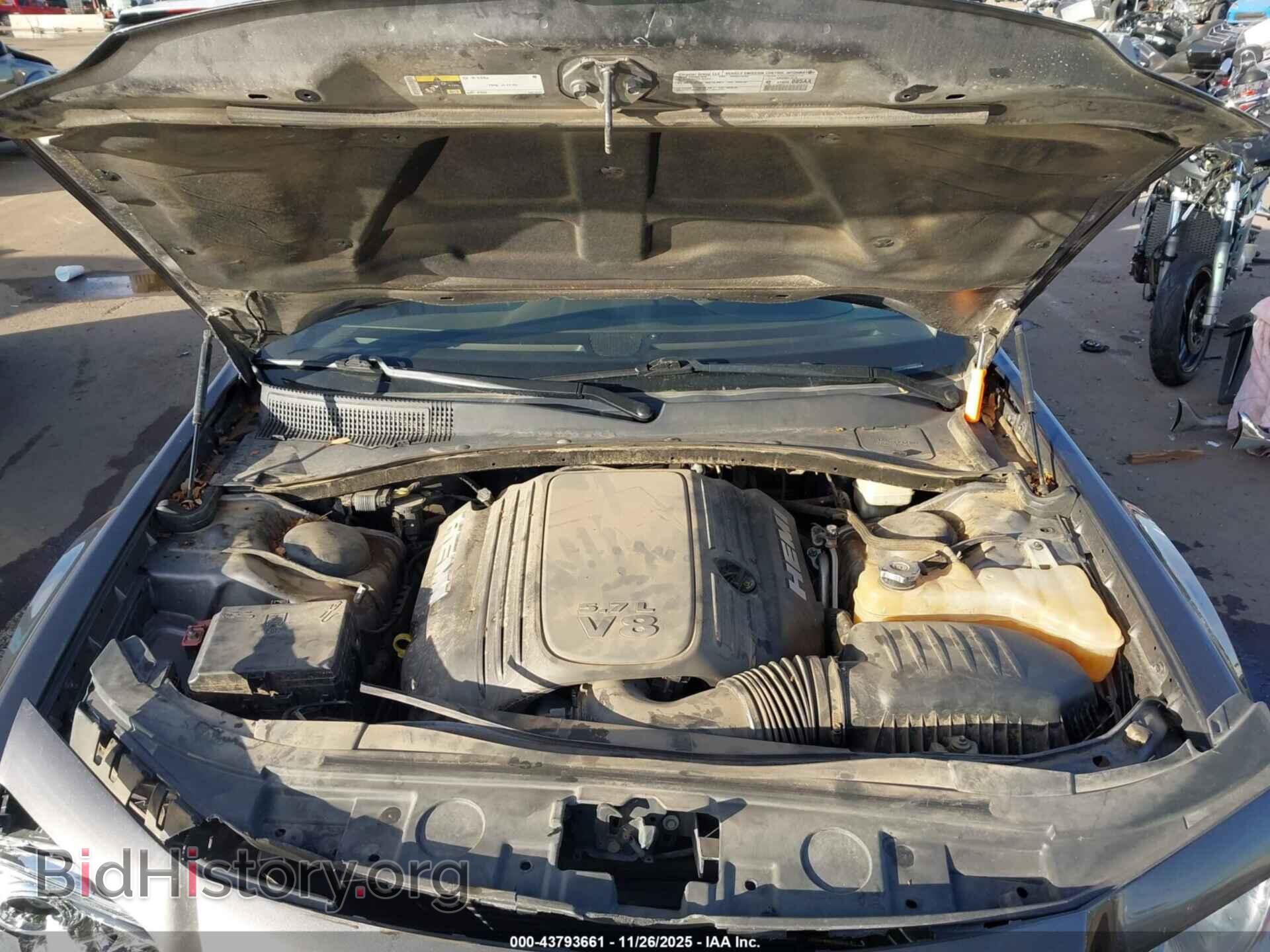 2014 CHRYSLER 300C - VIN: 2C3CCAET2EH161678 - Фото 10
